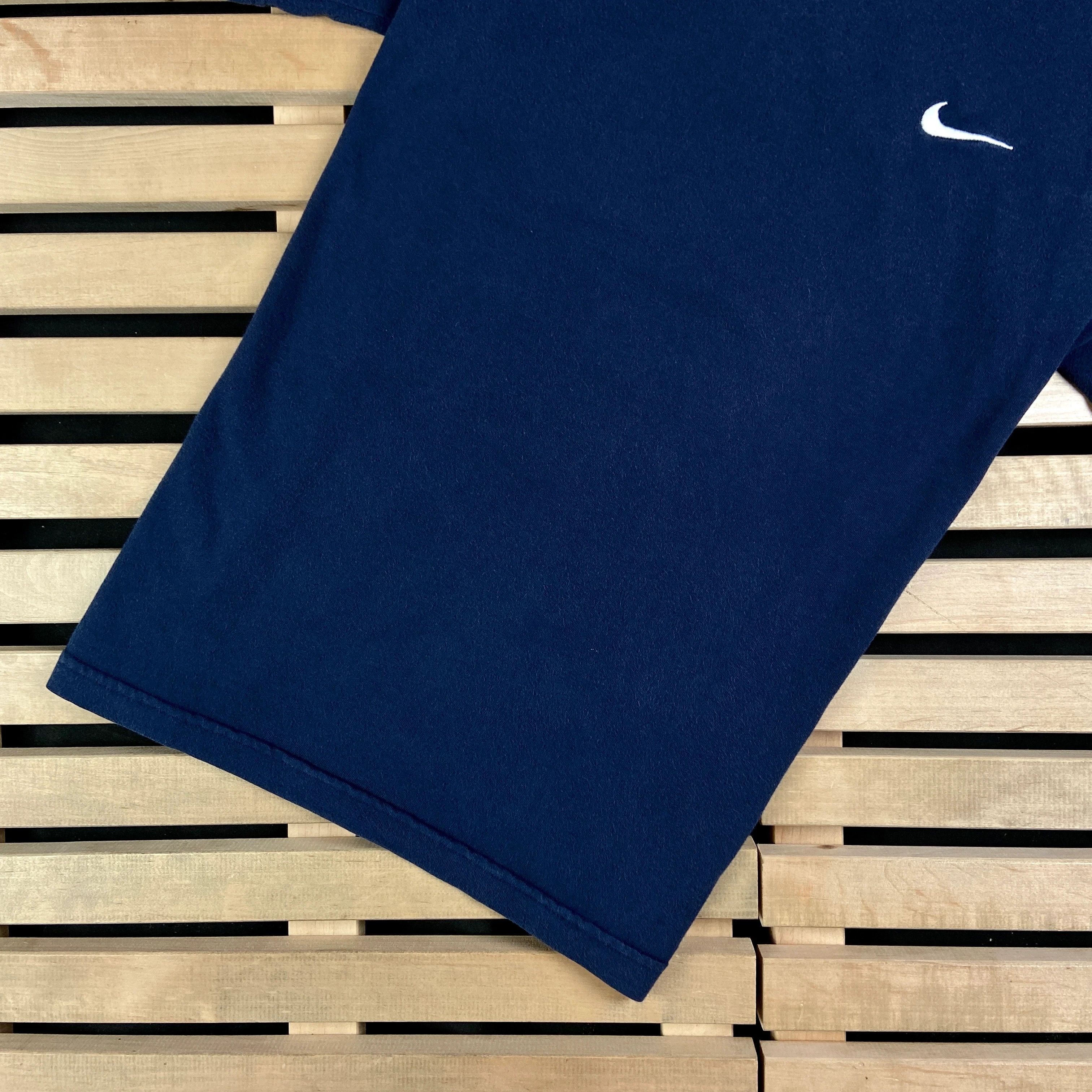 Nike × Vintage Mens Vintage T Shirt Nike Swoosh Size S Size US S / EU 44-46 / 1 - 3 Thumbnail
