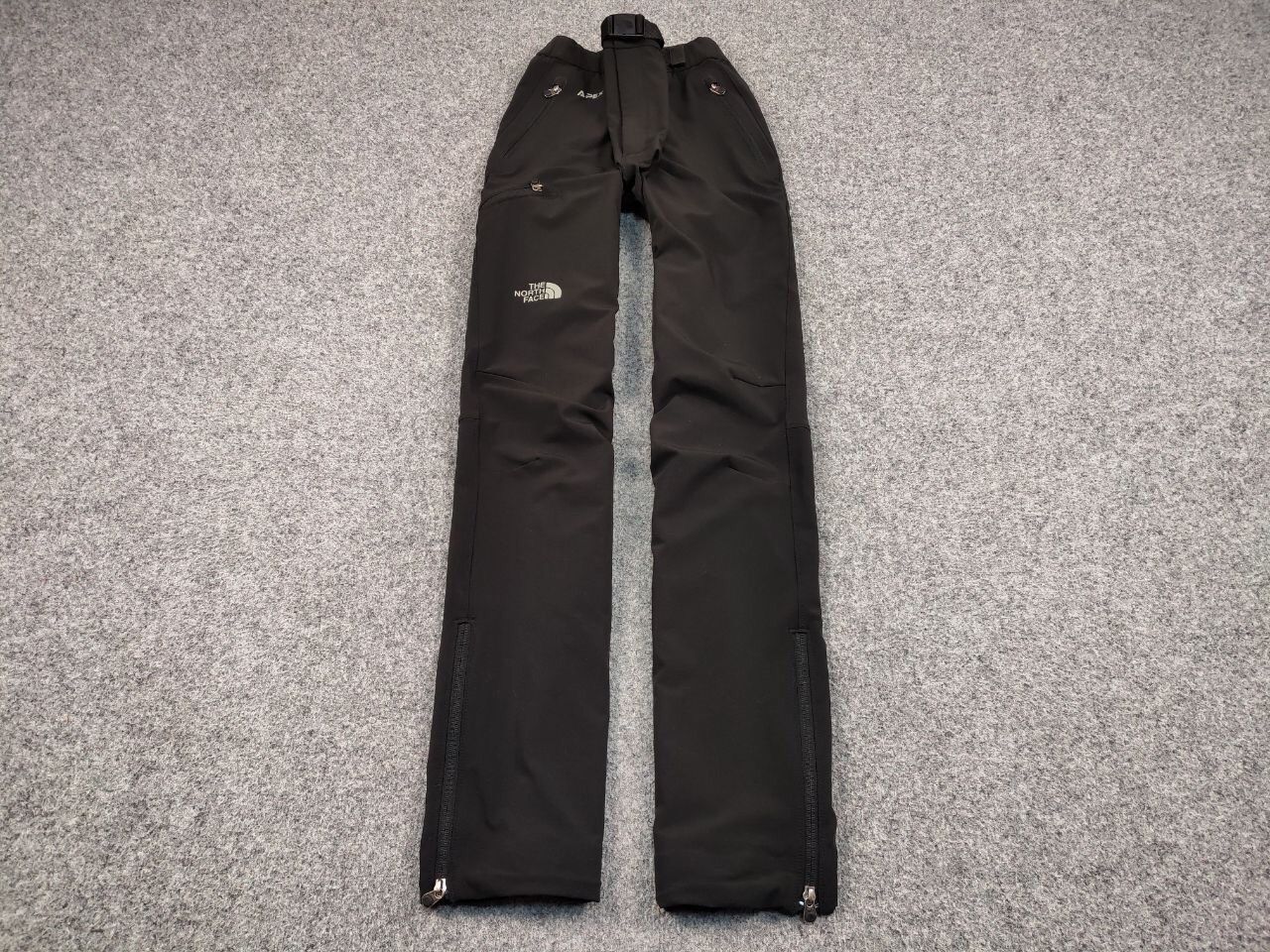 The North Face The North Face Vintage 90's Apex Black Cargo Outdoor Pants Size US 36 / EU 52 - 2 Thumbnail