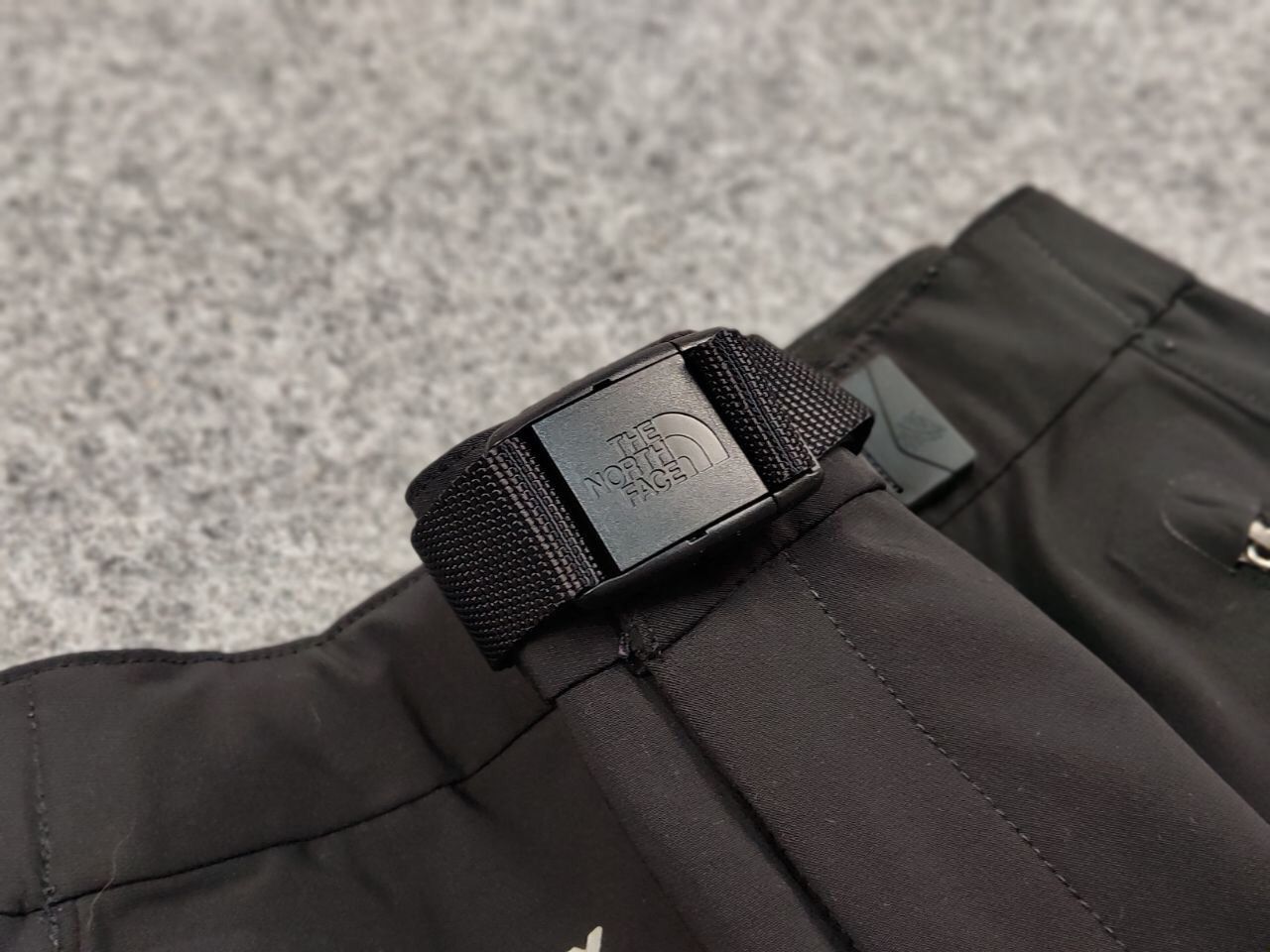 The North Face The North Face Vintage 90's Apex Black Cargo Outdoor Pants Size US 36 / EU 52 - 12 Thumbnail