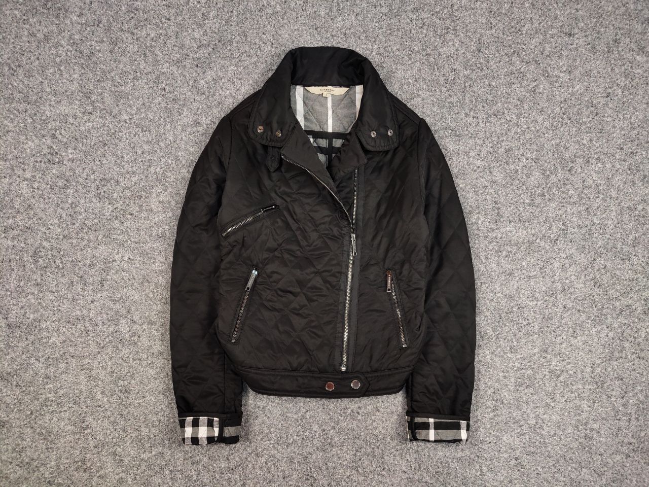 Burberry Burberry London Quilted Black Nova Check Biker Jacket Size US S / EU 44-46 / 1 - 1 Thumbnail