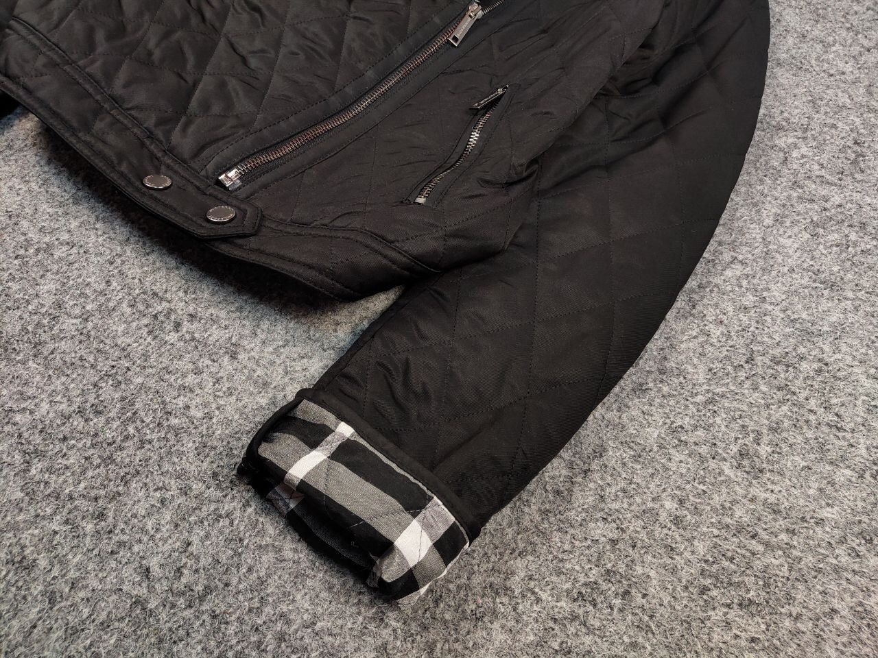 Burberry Burberry London Quilted Black Nova Check Biker Jacket Size US S / EU 44-46 / 1 - 5 Thumbnail