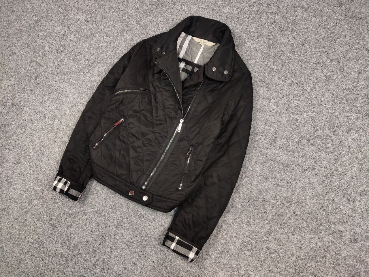 Burberry Burberry London Quilted Black Nova Check Biker Jacket Size US S / EU 44-46 / 1 - 3 Thumbnail