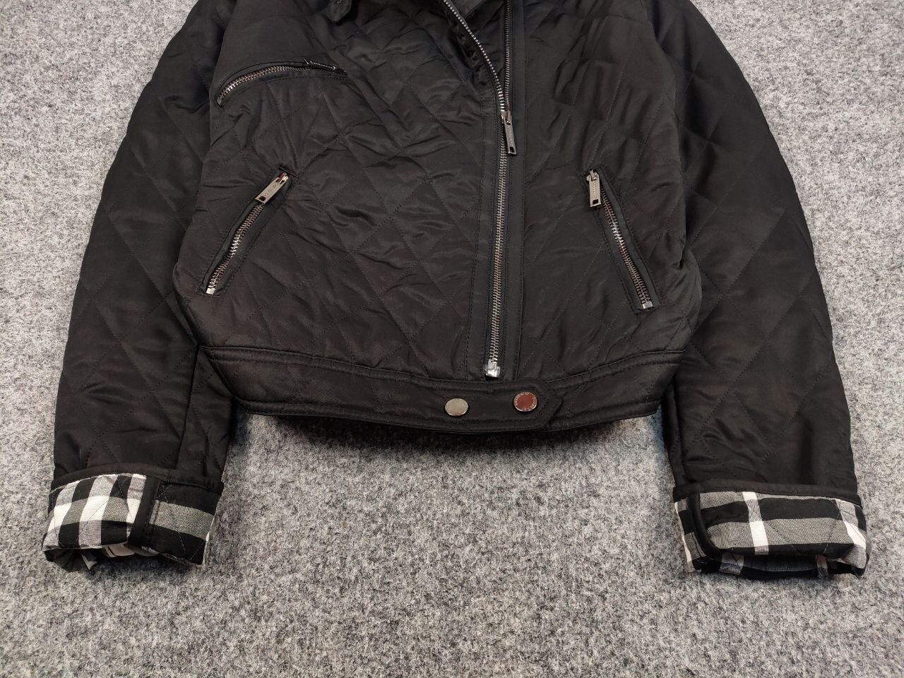 Burberry Burberry London Quilted Black Nova Check Biker Jacket Size US S / EU 44-46 / 1 - 9 Thumbnail
