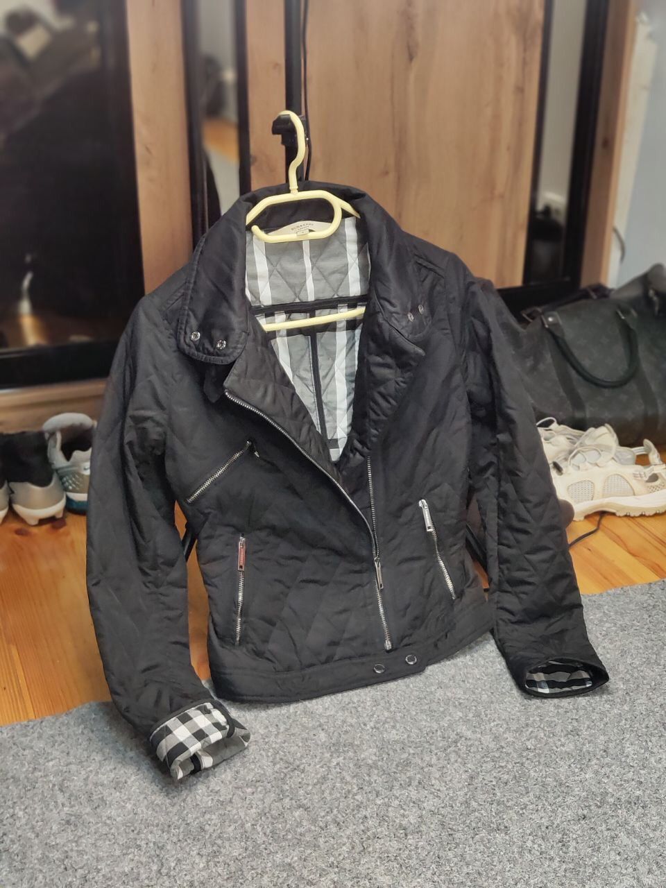 Burberry Burberry London Quilted Black Nova Check Biker Jacket Size US S / EU 44-46 / 1 - 25 Thumbnail