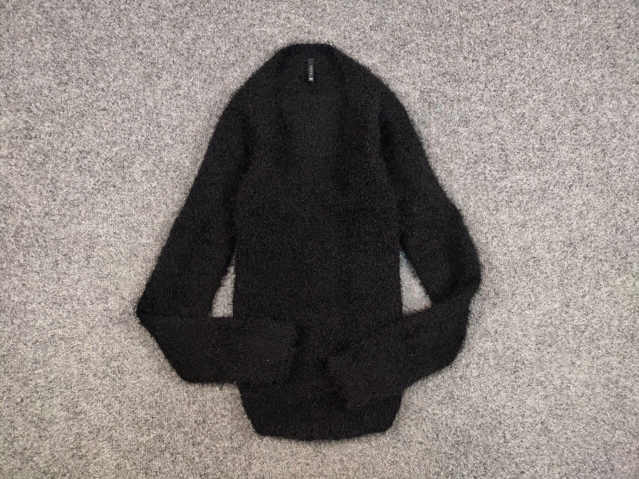 Japanese Brand Vintage 90's Japanese Black Mohair Style Fuzzy Sweater Size US S / EU 44-46 / 1 - 13 Thumbnail
