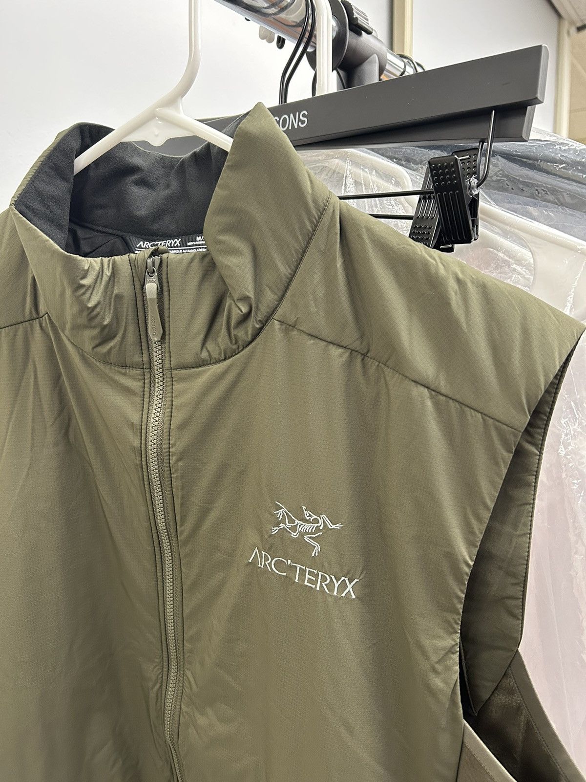 Arc'Teryx Arc'teryx Atom LT Vest Green Olive Medium NWT 2020