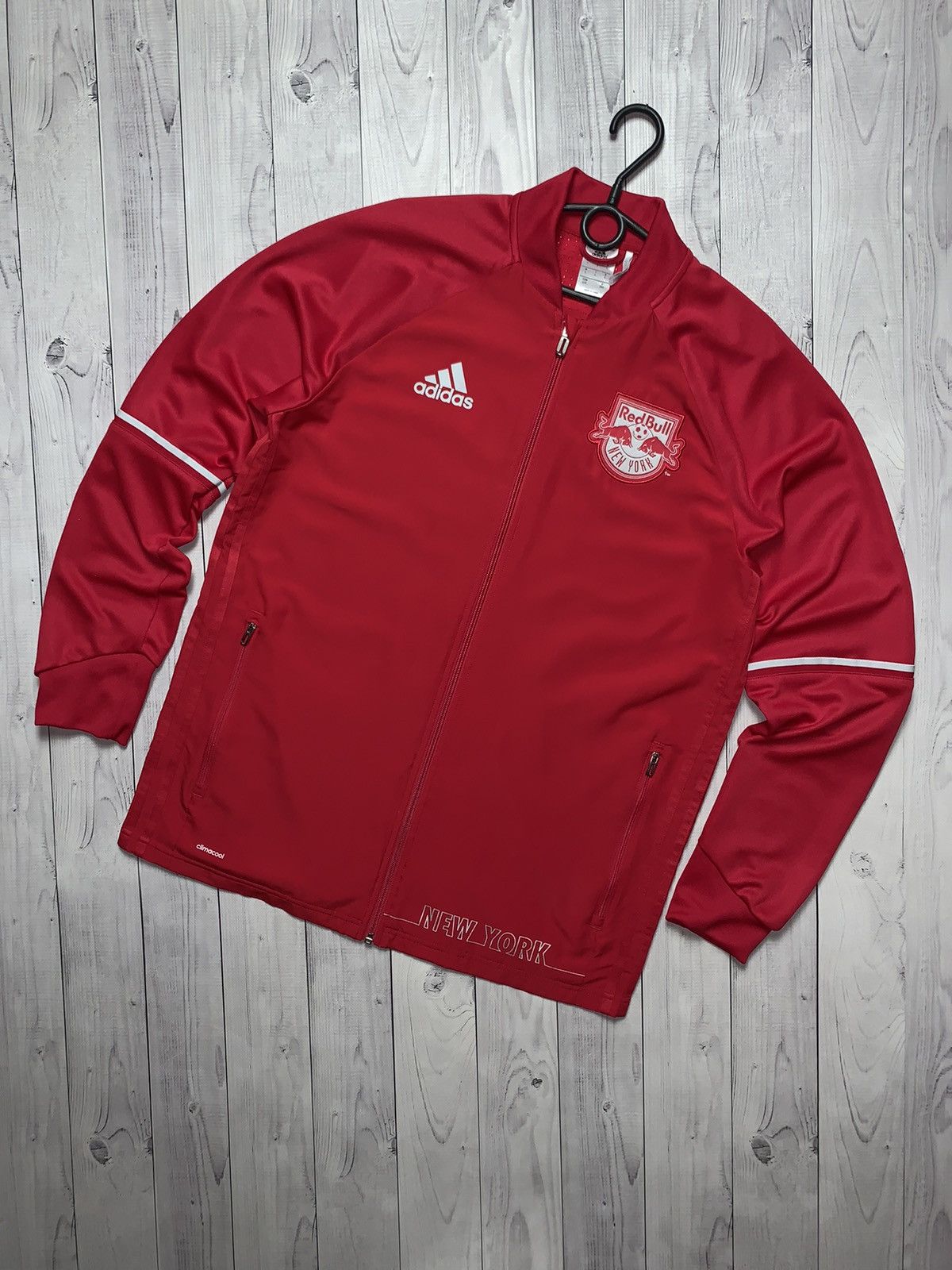 Adidas Adidas Red Bull New York track jacket size L red Size US L / EU 52-54 / 3 - 1 Thumbnail