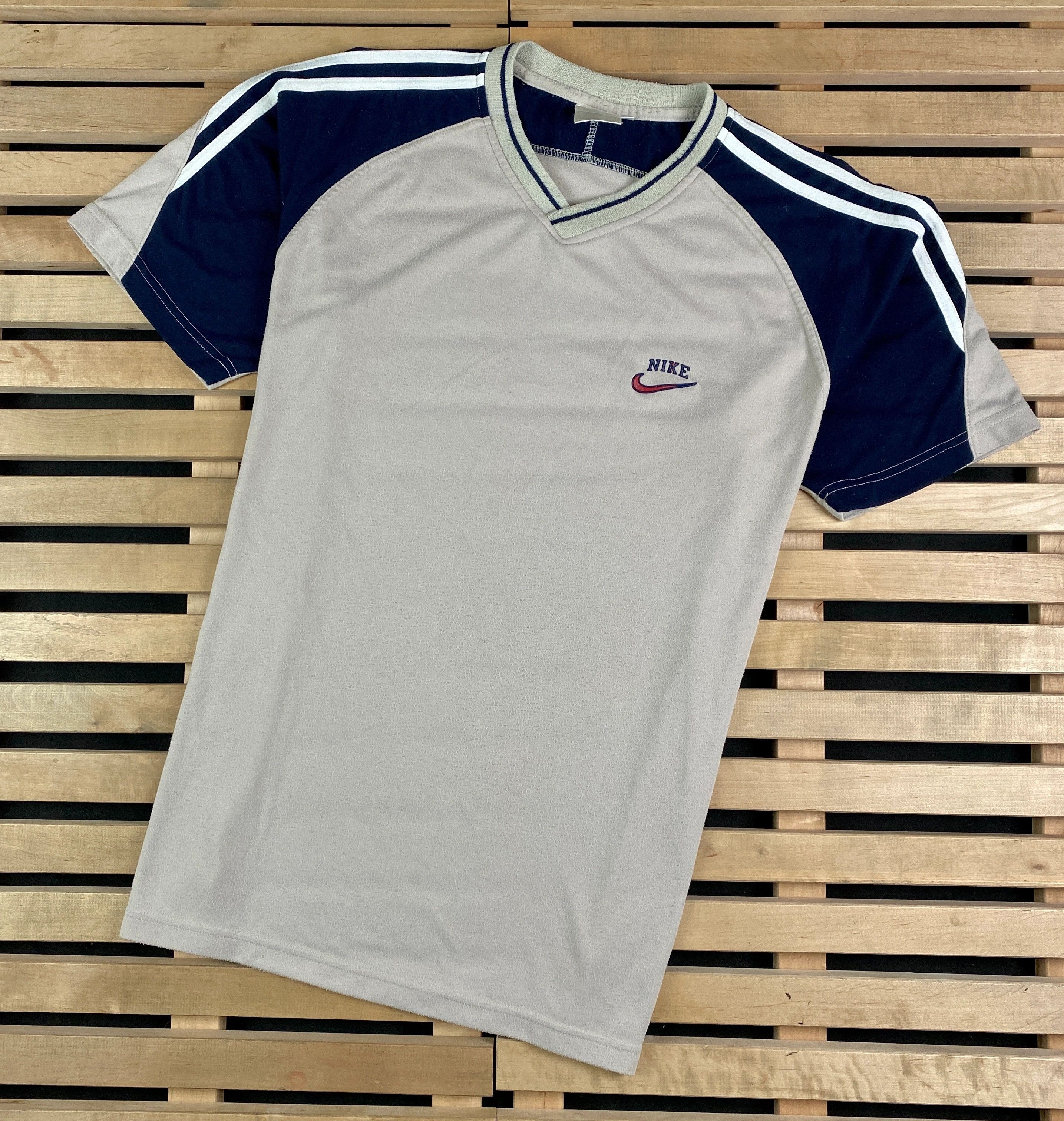 Nike × Vintage Mens Vintage T Shirt Nike Size XL Size US XL / EU 56 / 4 - 1 Thumbnail