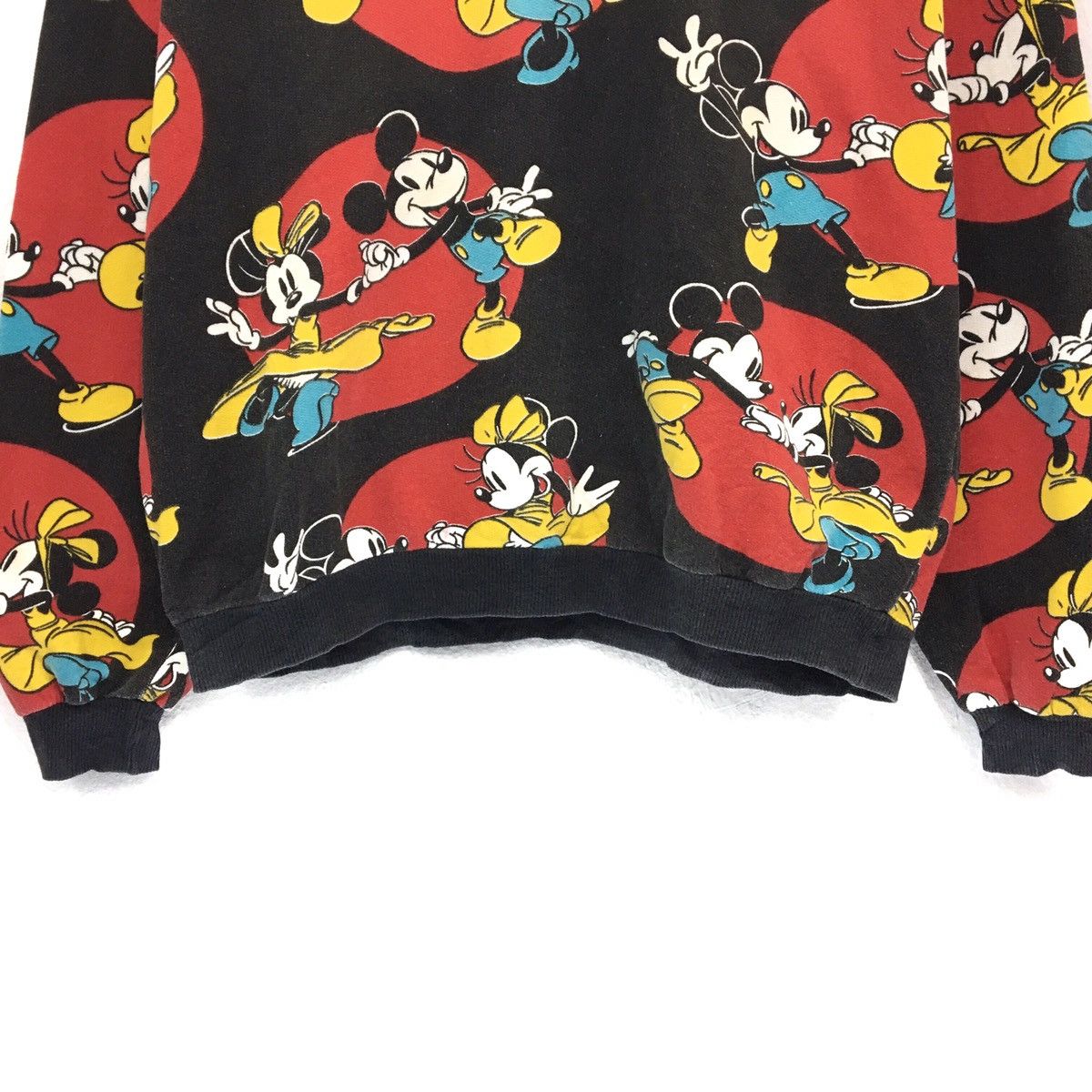 Cartoon Network × Disney × Vintage Mickey & Minnie Mouse Fullprint Multicolour Sweatshirt Size US M / EU 48-50 / 2 - 6 Thumbnail