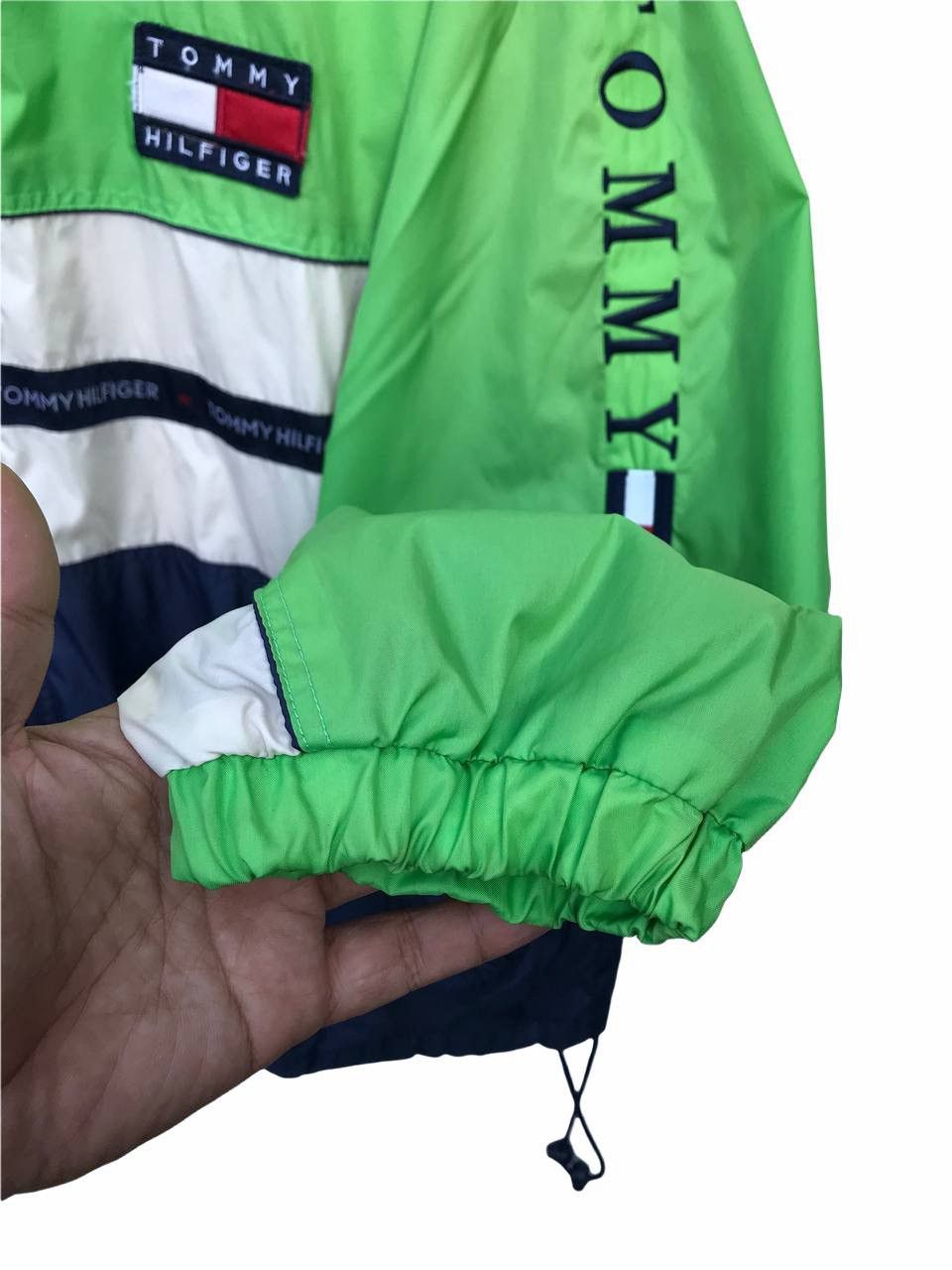 Tommy Hilfiger Vintage 90s Tommy Hilfiger Colour Block Windbreaker Jacket Size US M / EU 48-50 / 2 - 6 Thumbnail