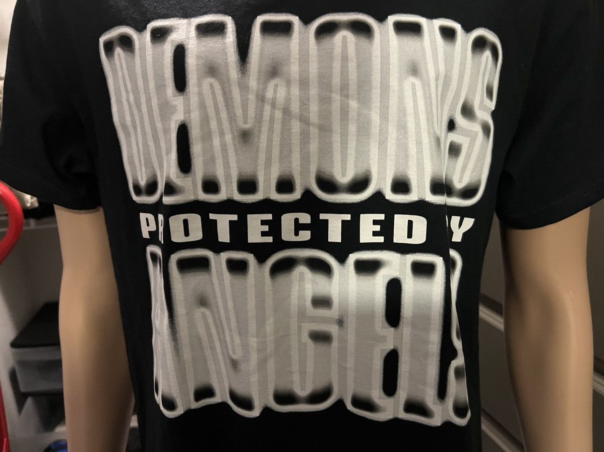 NAV × Vlone Nav Vlone Demons Protected By Angels XO Tshirt Size US M / EU 48-50 / 2 - 2 Thumbnail