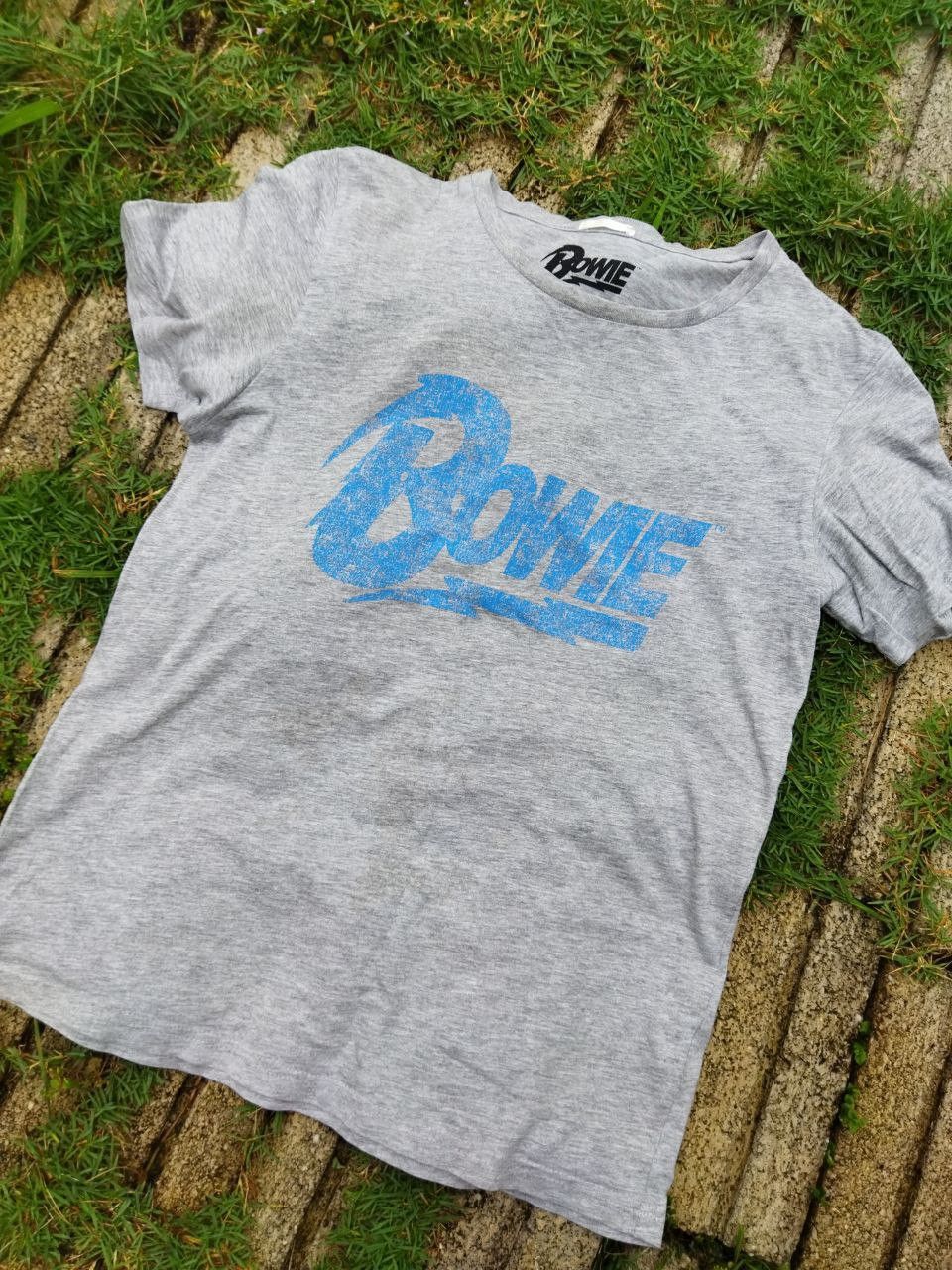 Band Tees David Bowie T-shirt - Size M Size US M / EU 48-50 / 2 - 4 Thumbnail