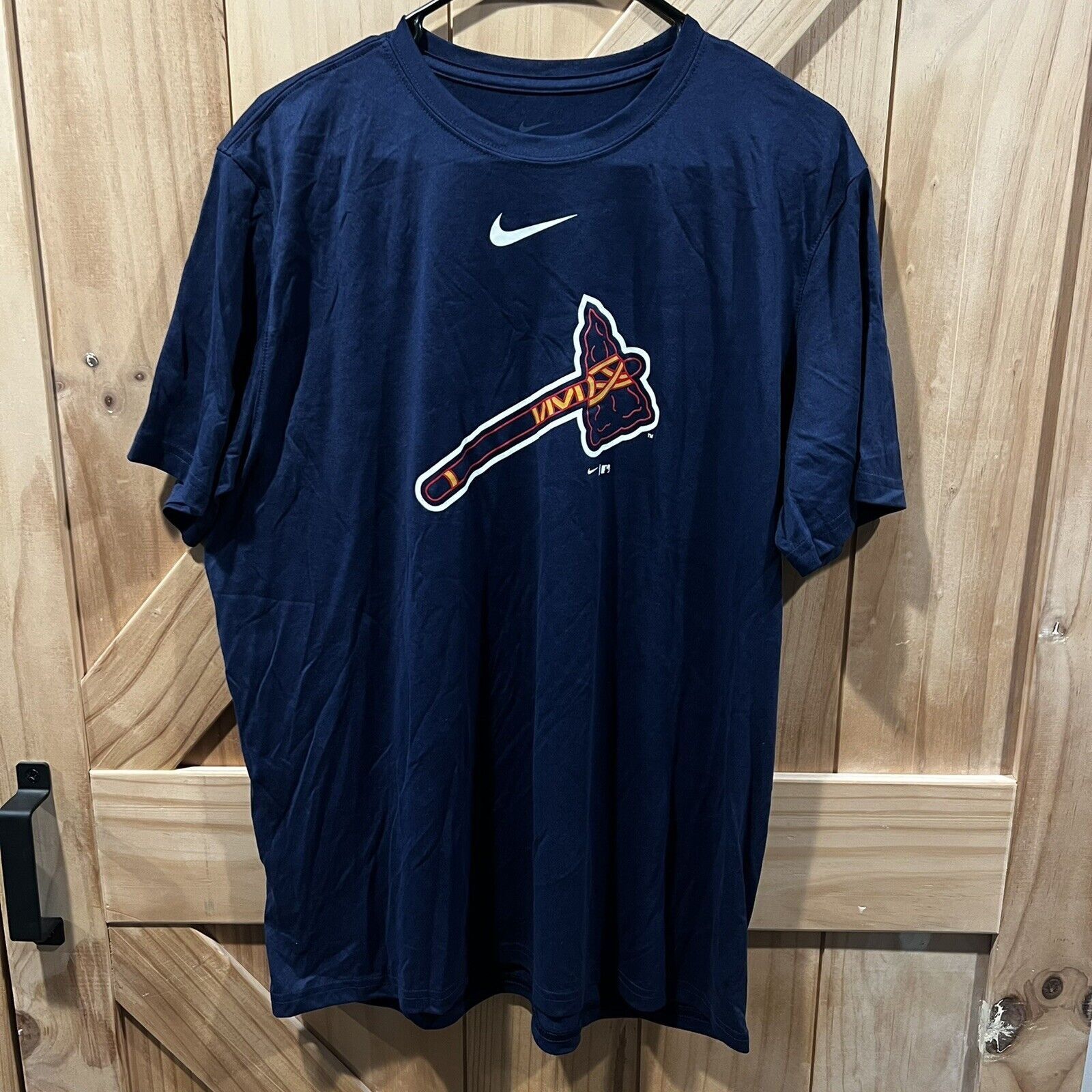 Atlanta Braves Nike Team Large Logo Legend Performance T-Shirt - Navy