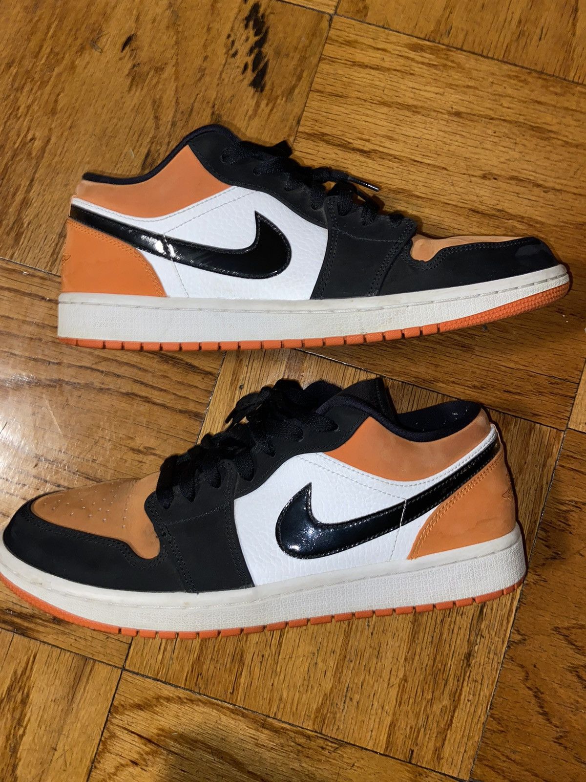 Jordan 1 Low Shattered Backboard