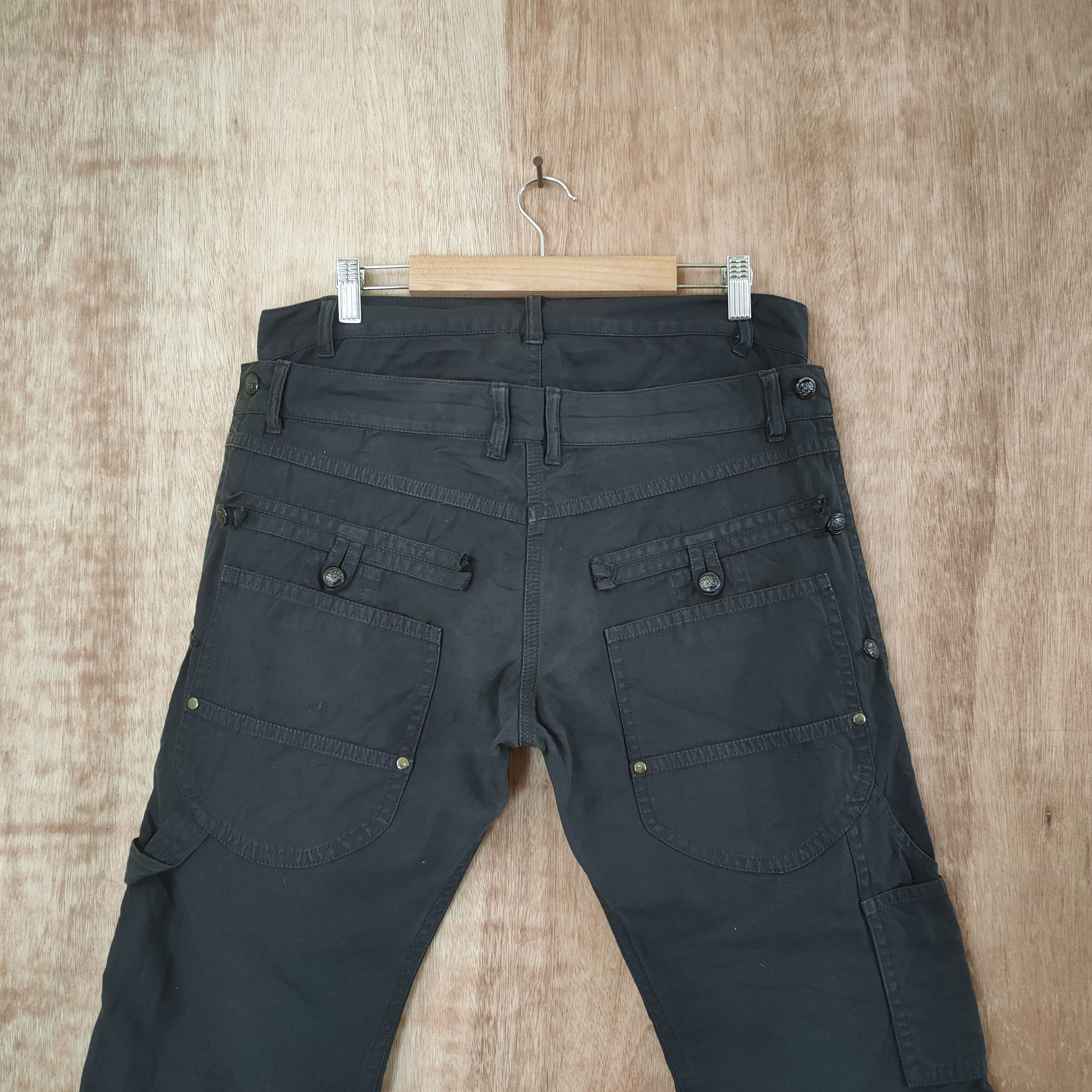 Japanese Brand DOUBLE WAIST DOUBLE KNEE STYLE CARGO PANTS Size US 30 / EU 46 - 10 Thumbnail
