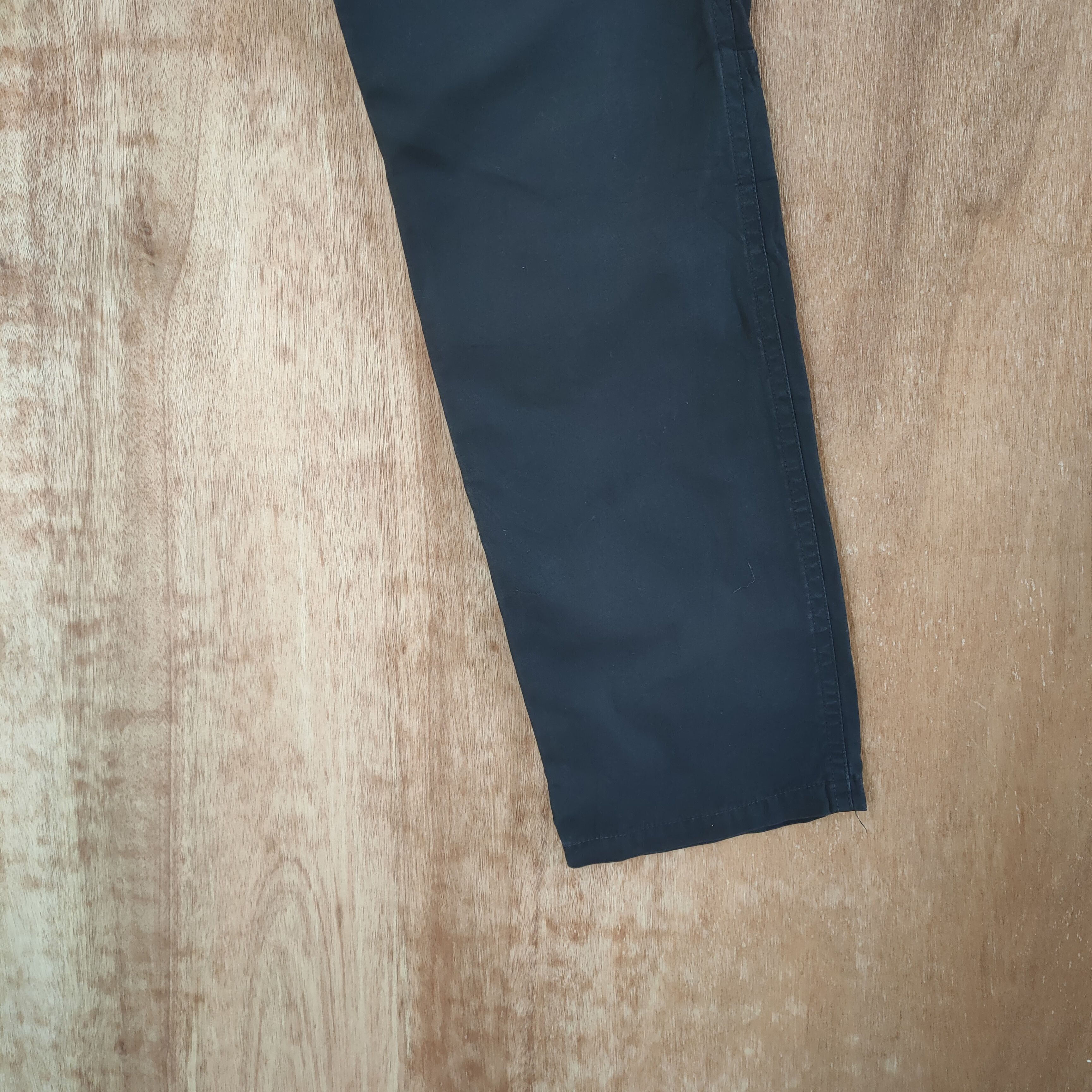 Japanese Brand DOUBLE WAIST DOUBLE KNEE STYLE CARGO PANTS Size US 30 / EU 46 - 14 Thumbnail