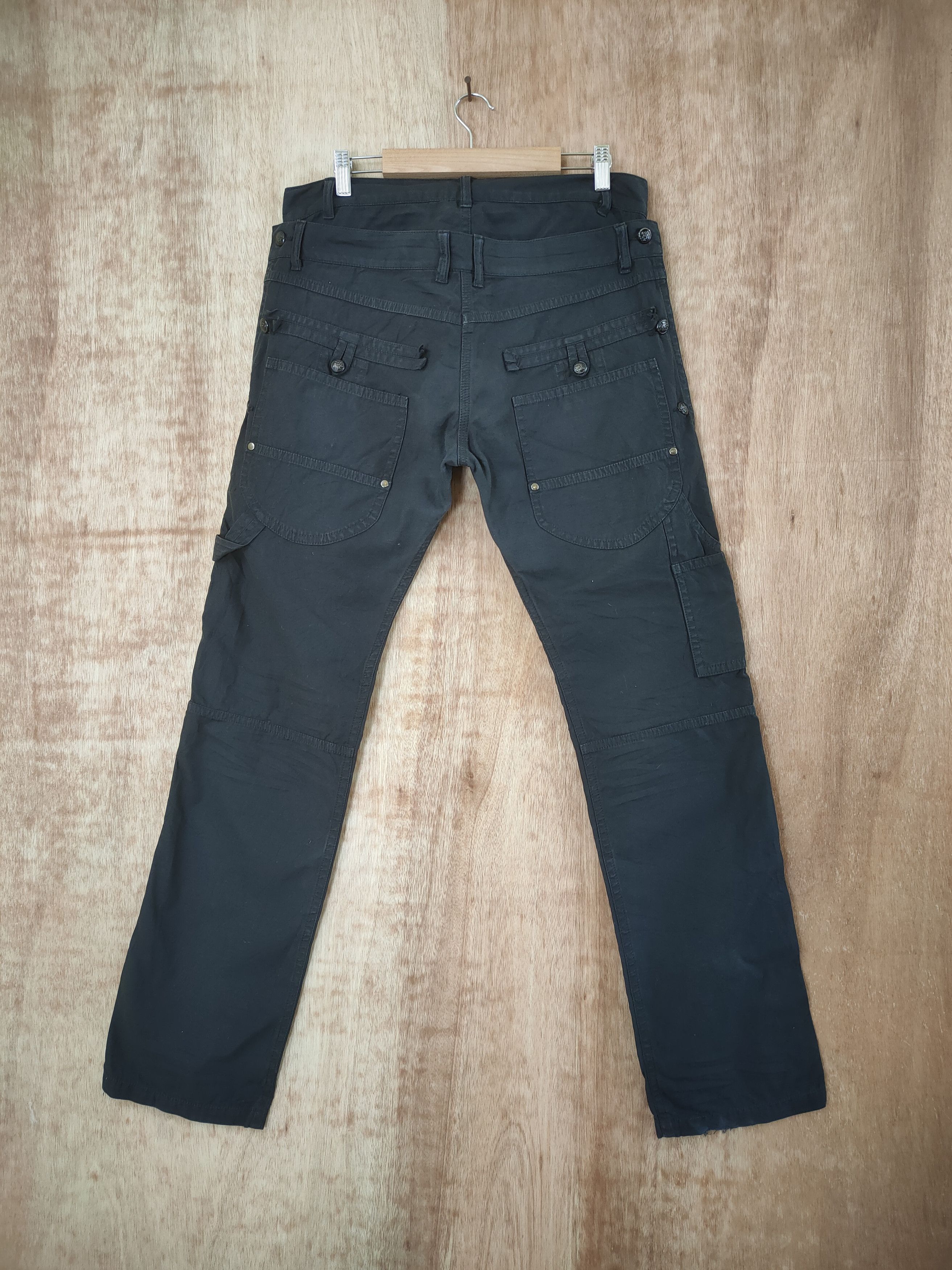 Japanese Brand DOUBLE WAIST DOUBLE KNEE STYLE CARGO PANTS Size US 30 / EU 46 - 3 Thumbnail