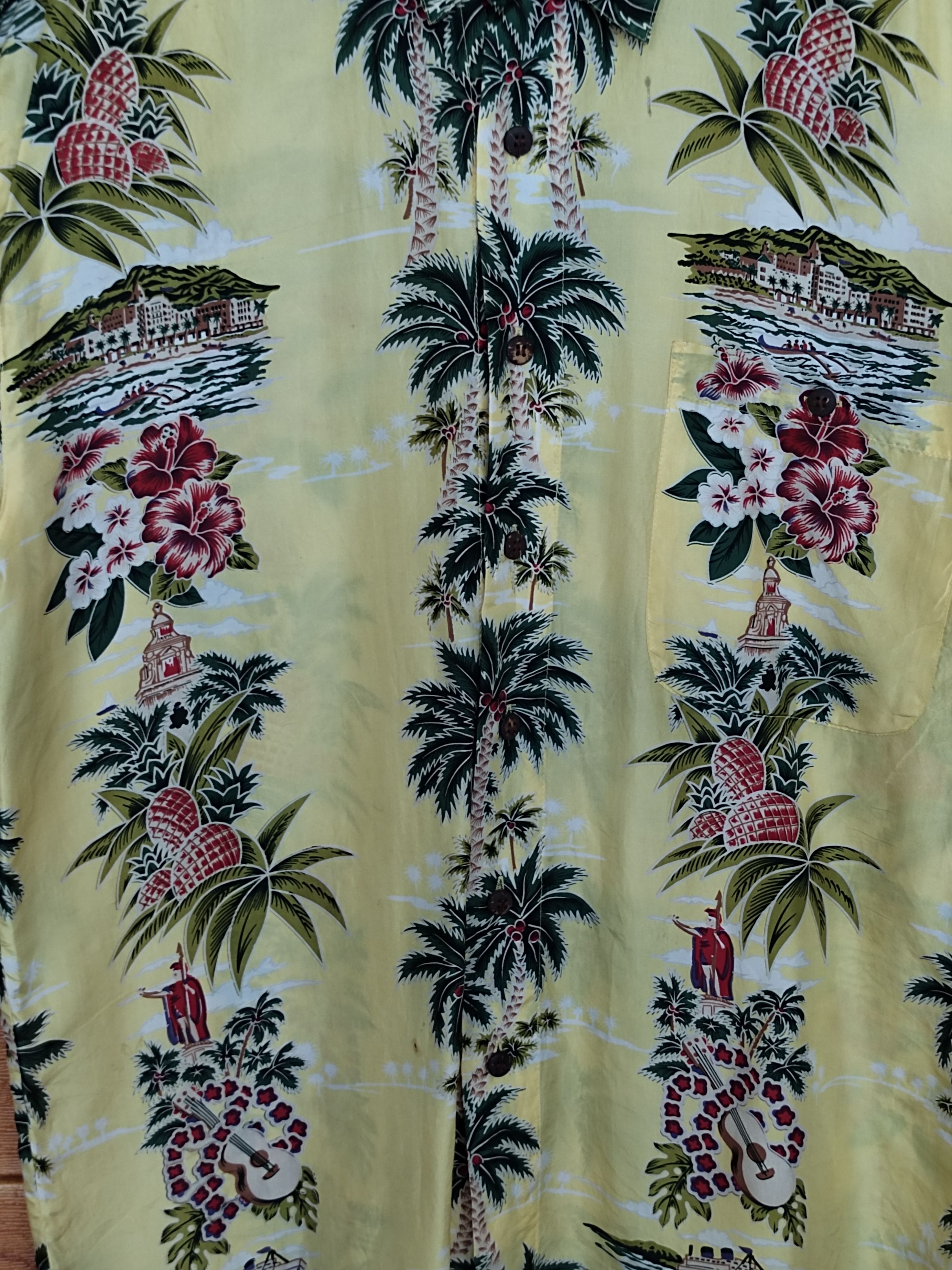 Vintage Vintage Hawaiian Silk Pineapple & Village Panel Print Shirt Size US S / EU 44-46 / 1 - 2 Thumbnail