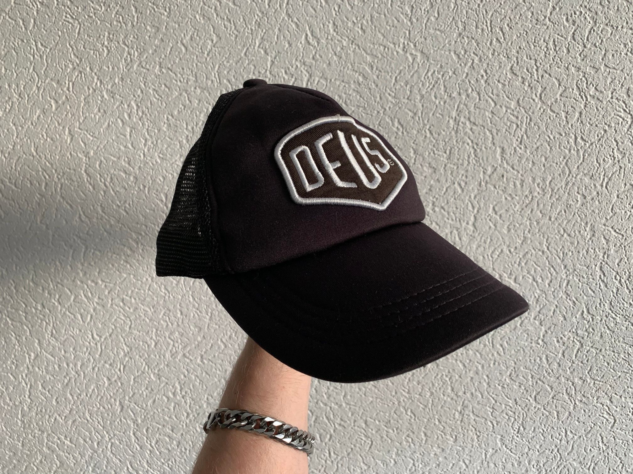 Casquette Trucker Unisexe Deus Ex Machina - Taille Unique, Réglable, Fond Mesh Bordeaux