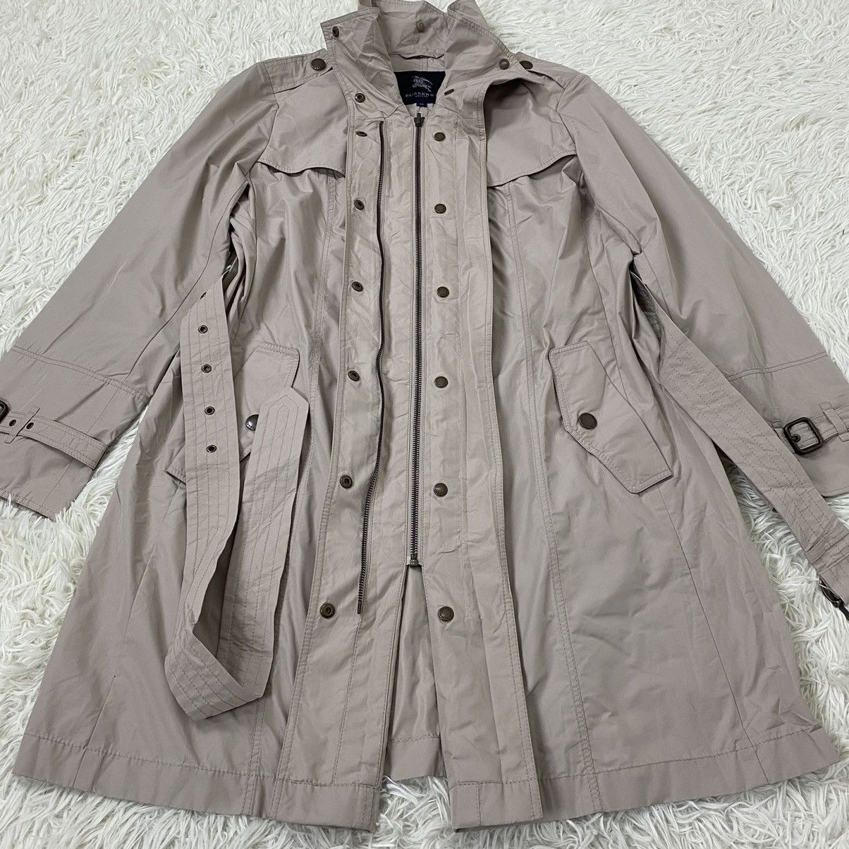 Burberry BURBERRY LONDON ZIPPER LONG COAT WITH BELT SIZE 44 Size US M / EU 48-50 / 2 - 12 Thumbnail
