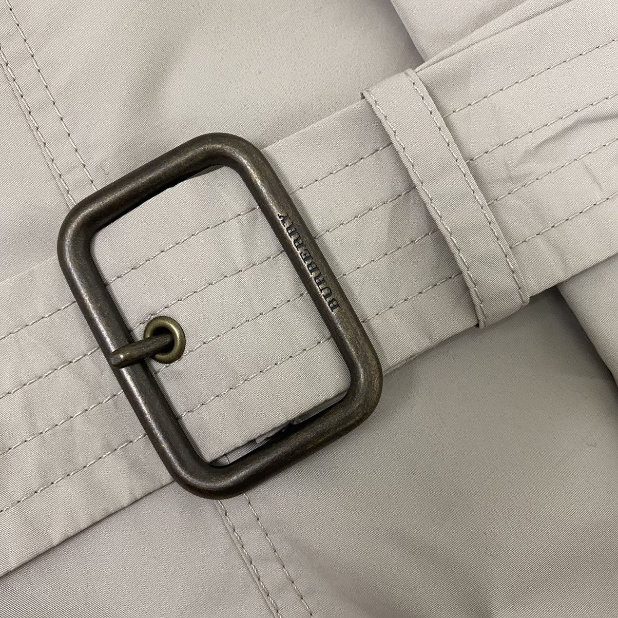 Burberry BURBERRY LONDON ZIPPER LONG COAT WITH BELT SIZE 44 Size US M / EU 48-50 / 2 - 7 Thumbnail