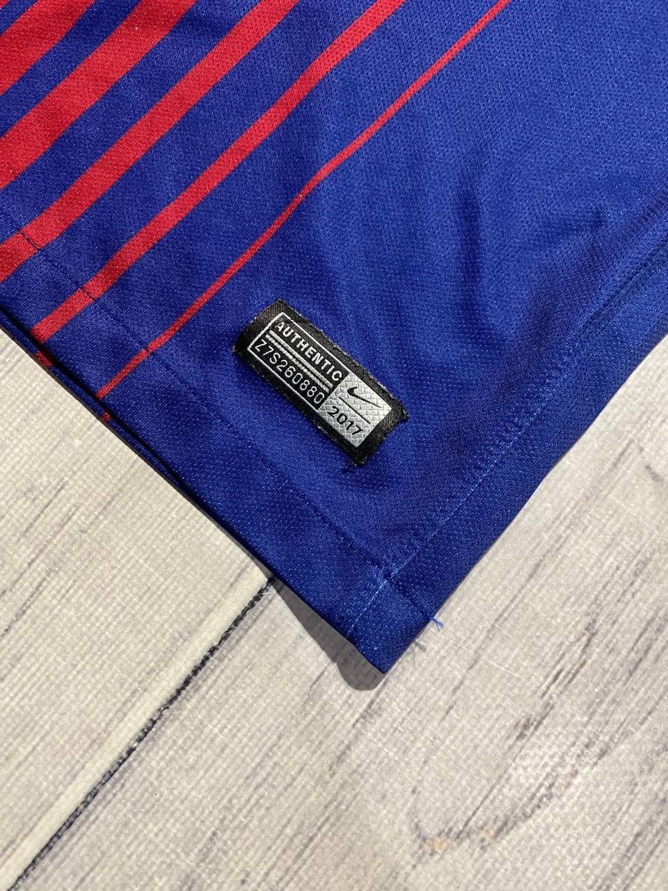 Nike Nike FC Barcelona 2017 2018 Home Shirt Soccer Jersey Size US S / EU 44-46 / 1 - 8 Thumbnail