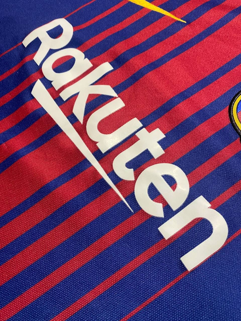 Nike Nike FC Barcelona 2017 2018 Home Shirt Soccer Jersey Size US S / EU 44-46 / 1 - 4 Thumbnail