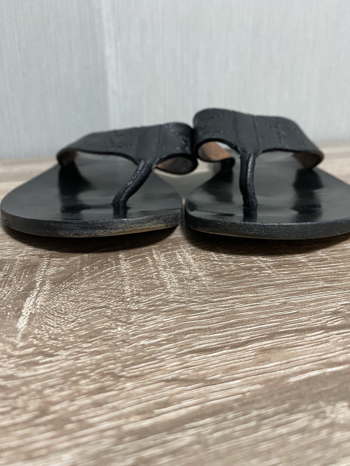 Gucci Gucci Thong Sandal Size US 7 / EU 40 - 9 Thumbnail