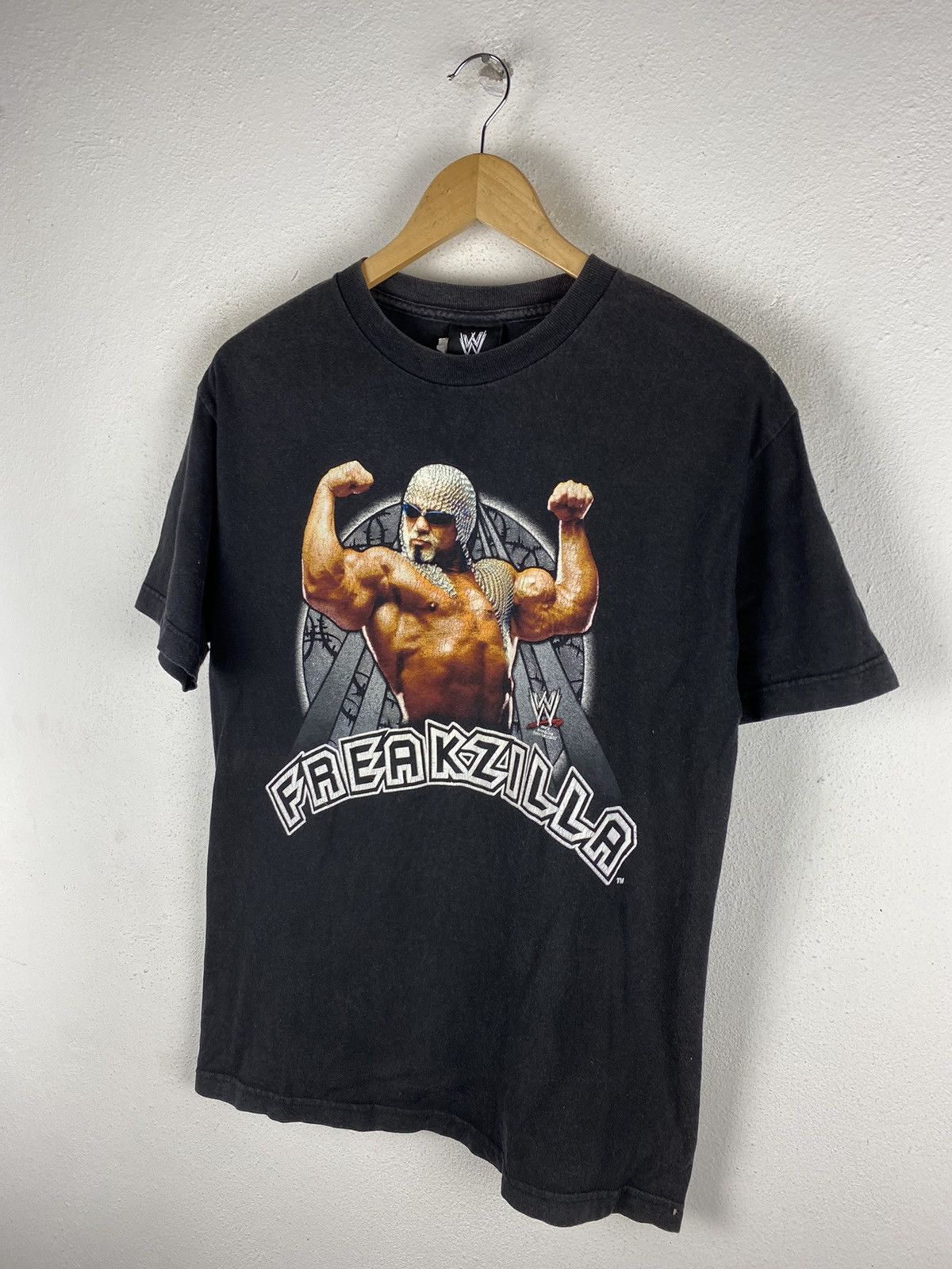WWE 🔥SALE🔥WWE FREAKZILLA OFFICIAL SHIRTS Size US M / EU 48-50 / 2 - 6 Thumbnail