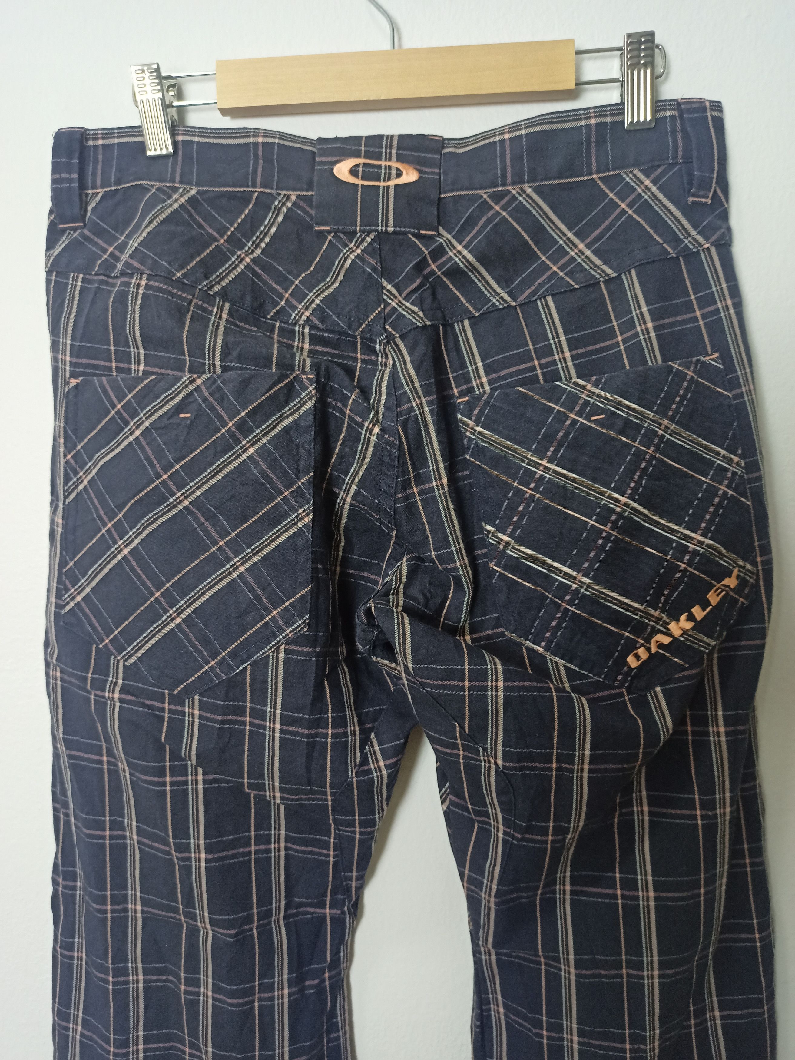 Oakley Vintage OAKLEY Casual Pants Size US 31 - 8 Thumbnail