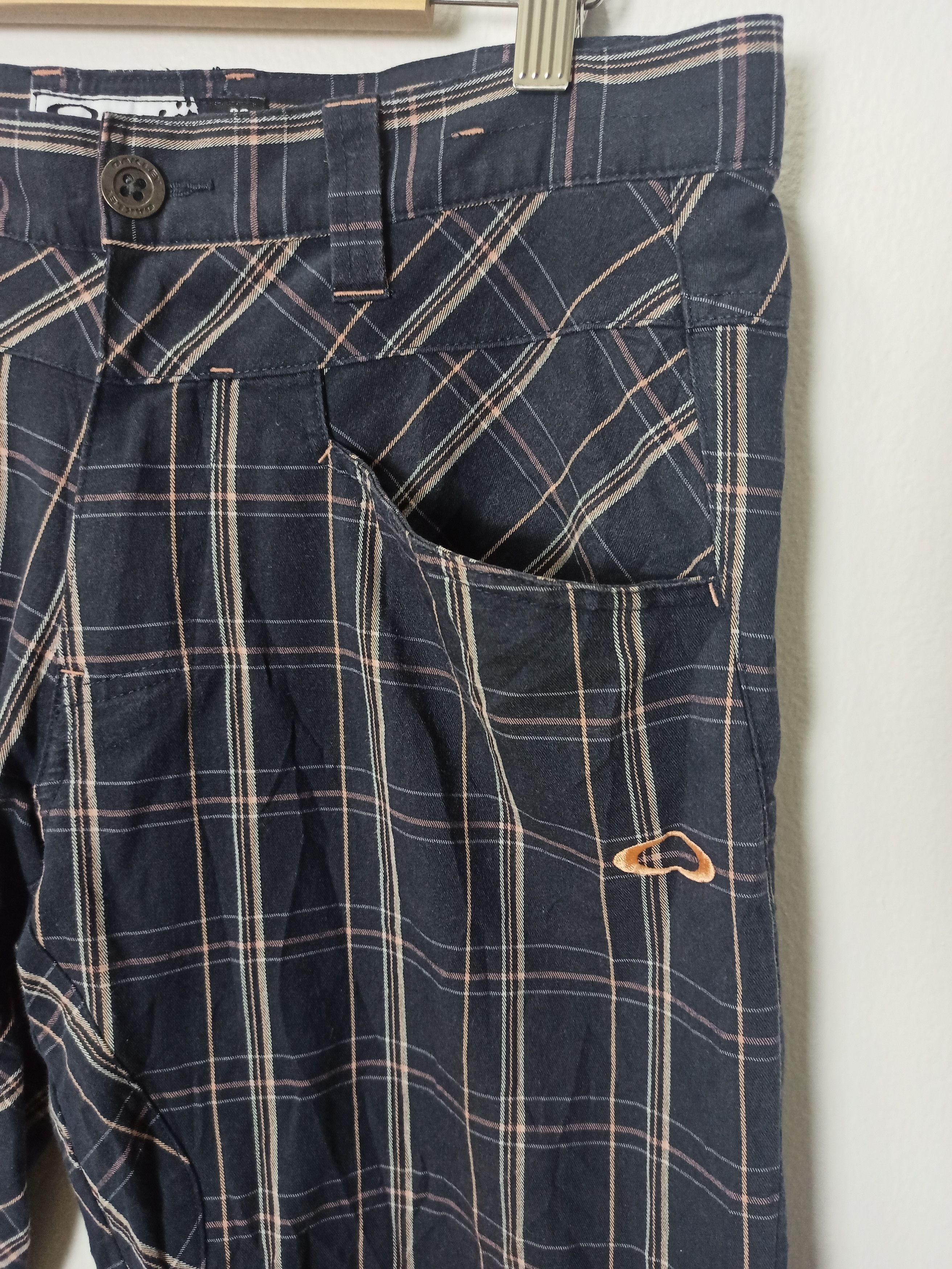 Oakley Vintage OAKLEY Casual Pants Size US 31 - 5 Thumbnail