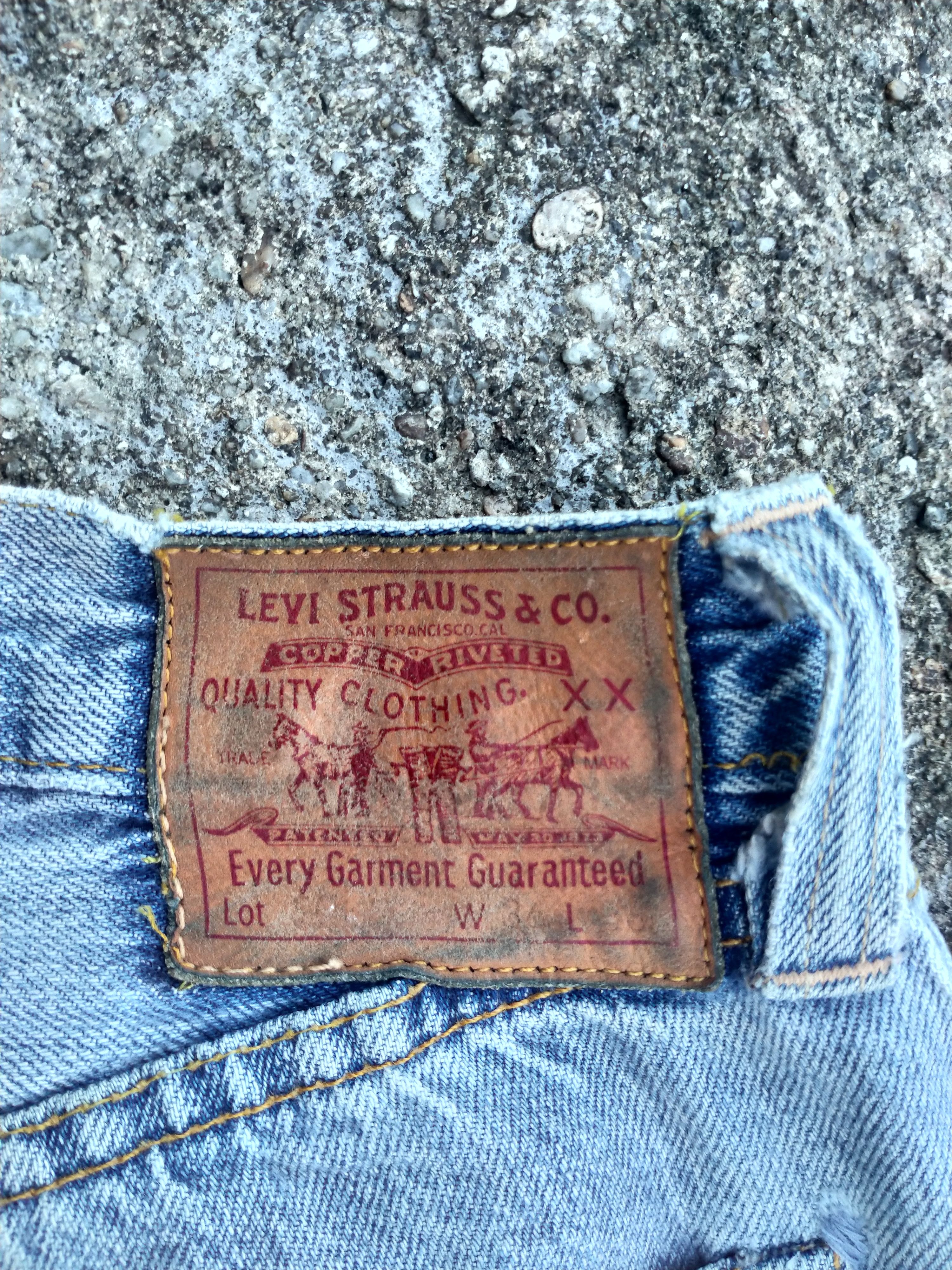 Levi's LEVIS BUTTON R BIG E SELVEDGE DENIM Size US 32 / EU 48 - 12 Thumbnail