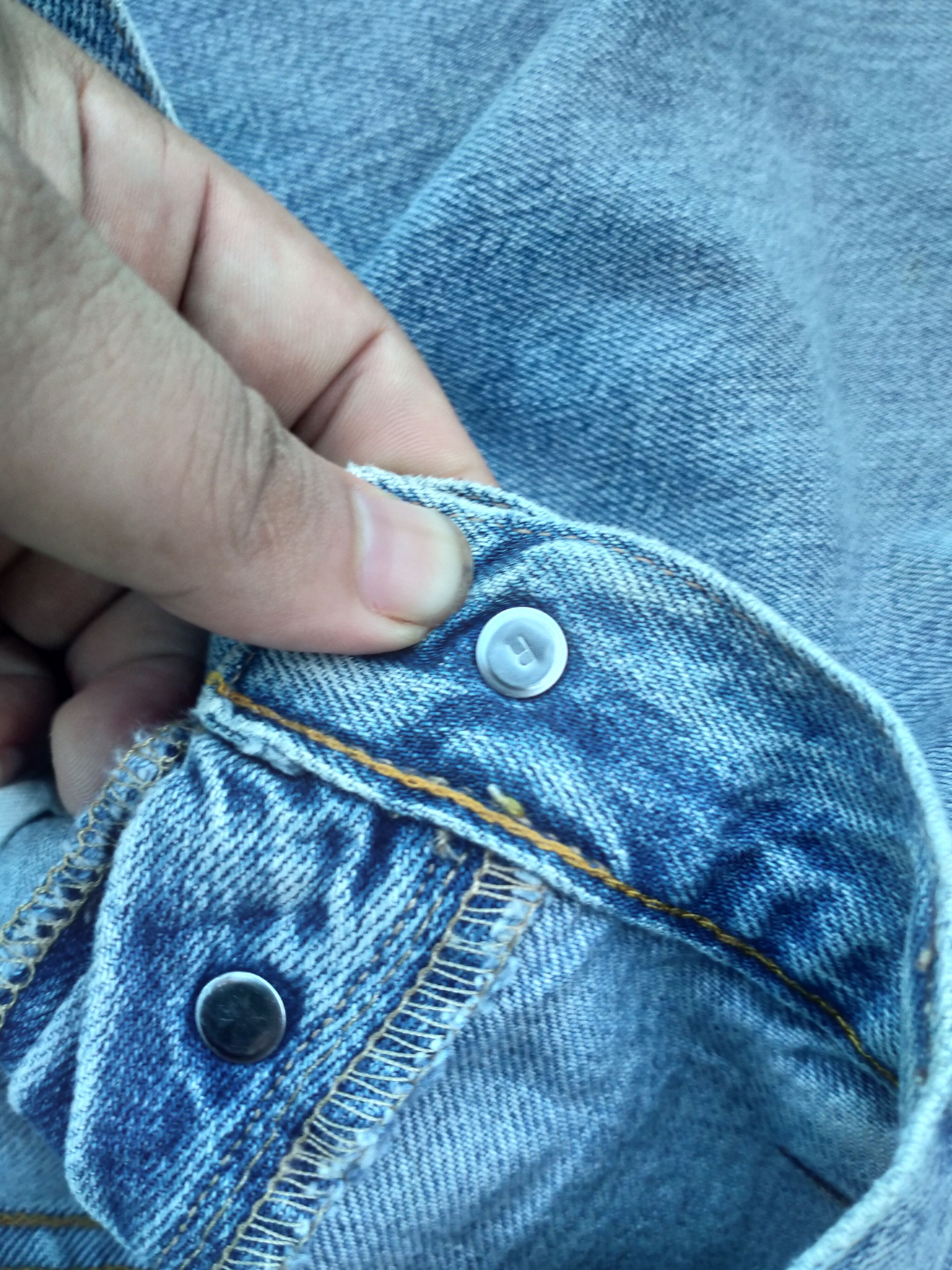 Levi's LEVIS BUTTON R BIG E SELVEDGE DENIM Size US 32 / EU 48 - 8 Thumbnail