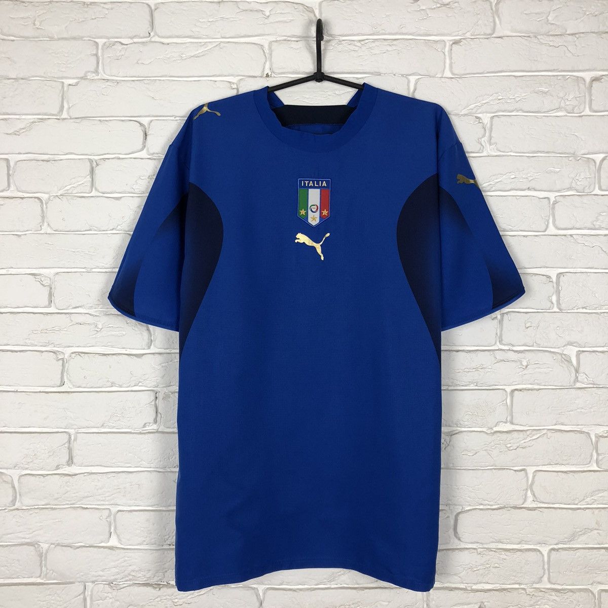 Puma Italy national team 2005 2006 home jersey Size US XL / EU 56 / 4 - 1 Thumbnail