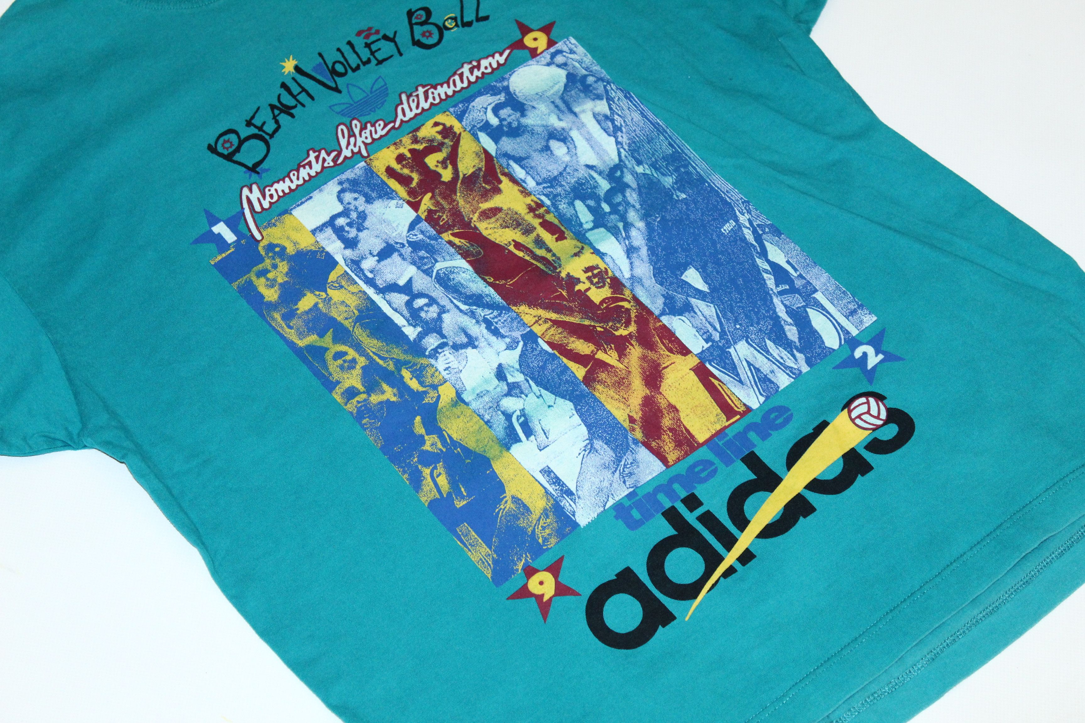 Adidas 90s Vintage Adidas Beach Volleyball Graphic T-Shirt Size US L / EU 52-54 / 3 - 2 Thumbnail