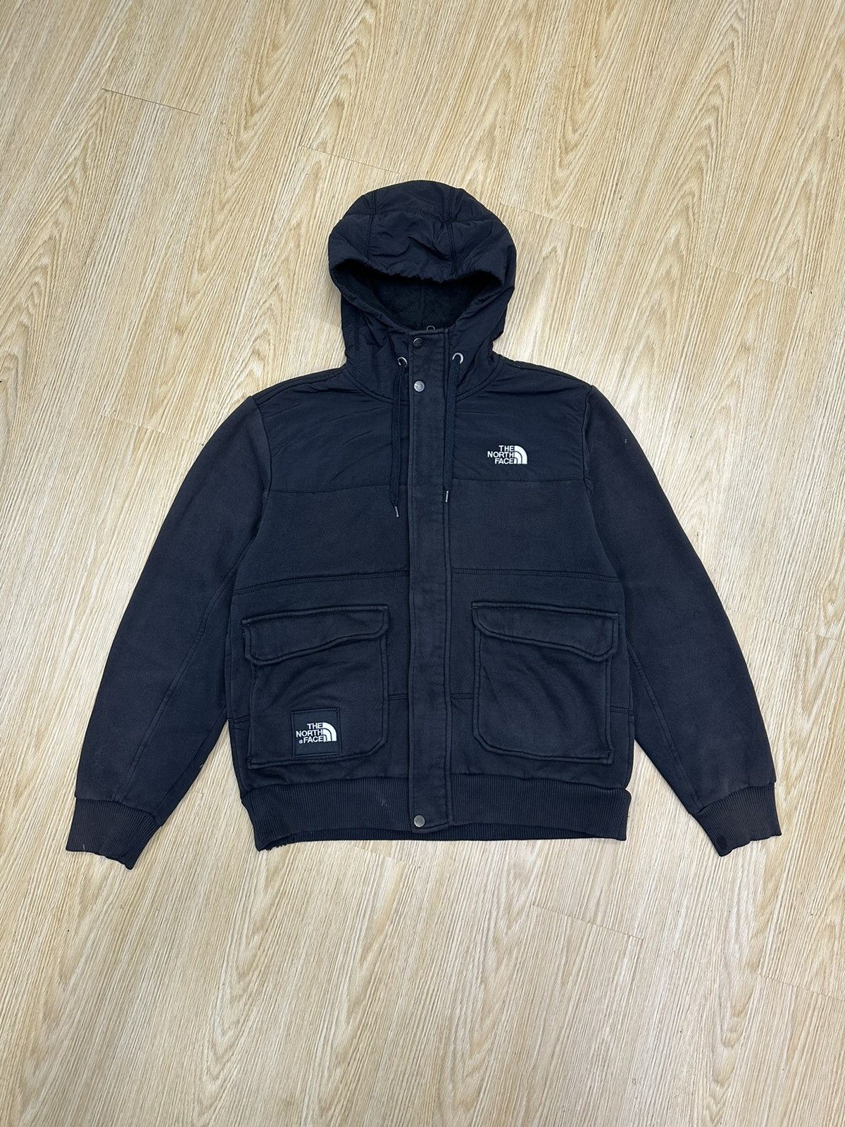 THE NORTH FACE DISTRESSED JACKET GR13