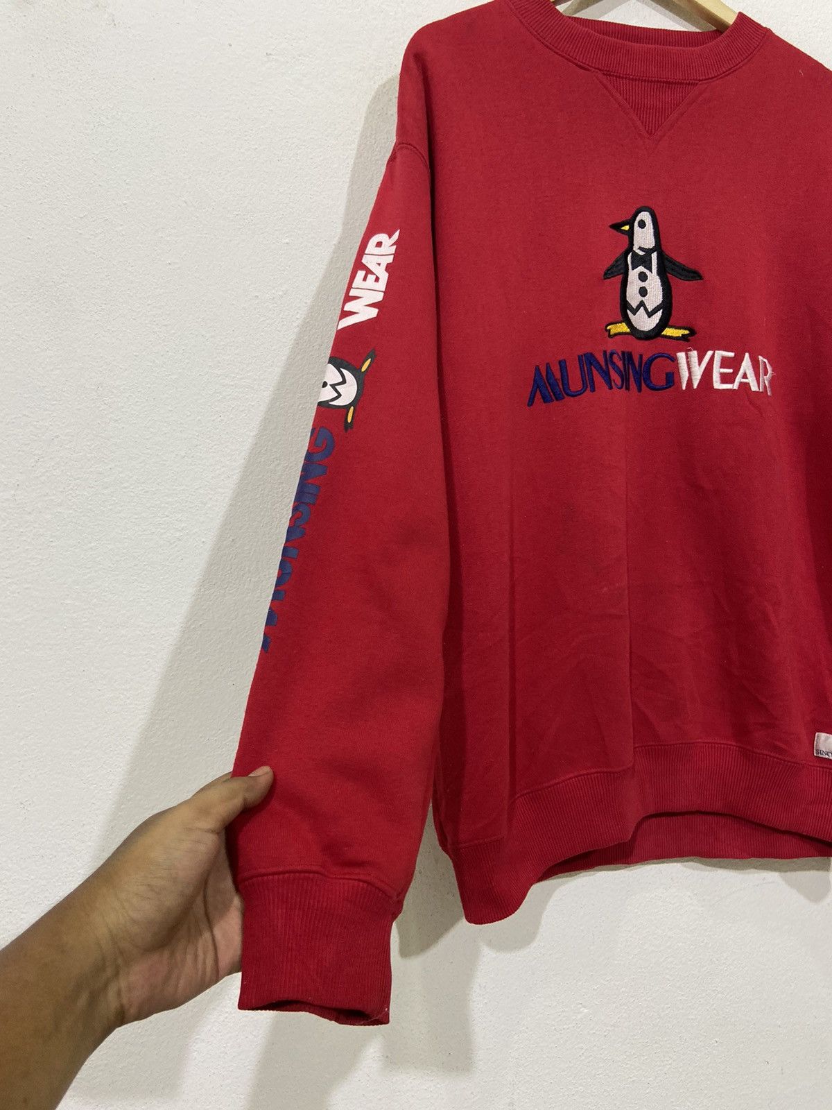 Vintage Vintage Munsingwear Embroidery Pull Over Sweatshirt Size US L / EU 52-54 / 3 - 2 Thumbnail
