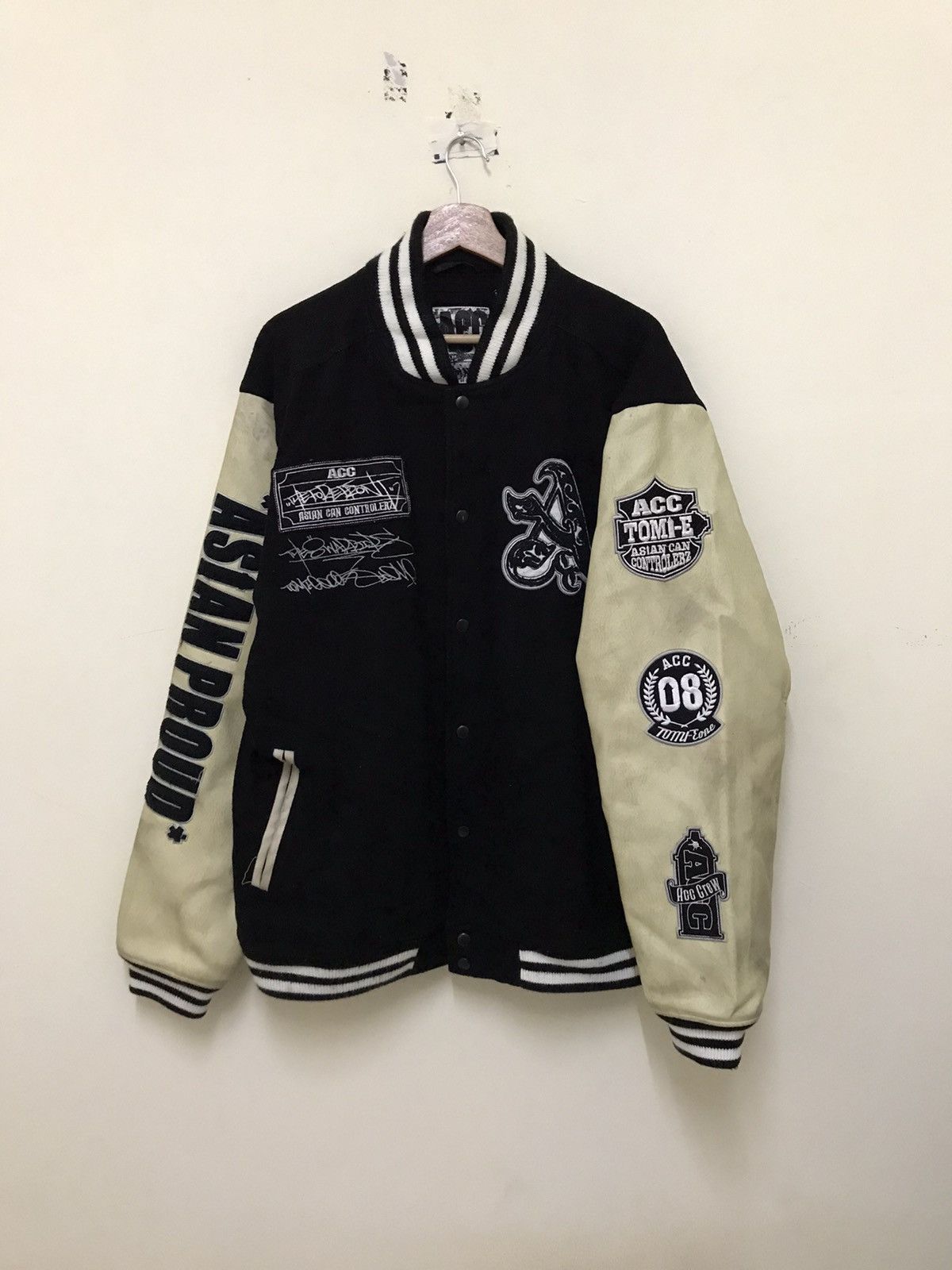 Japanese Brand VINTAGE ACC ASIAN CAN CONTROLLER VARSITY JACKET FULL PATCHES Size US L / EU 52-54 / 3 - 14 Thumbnail