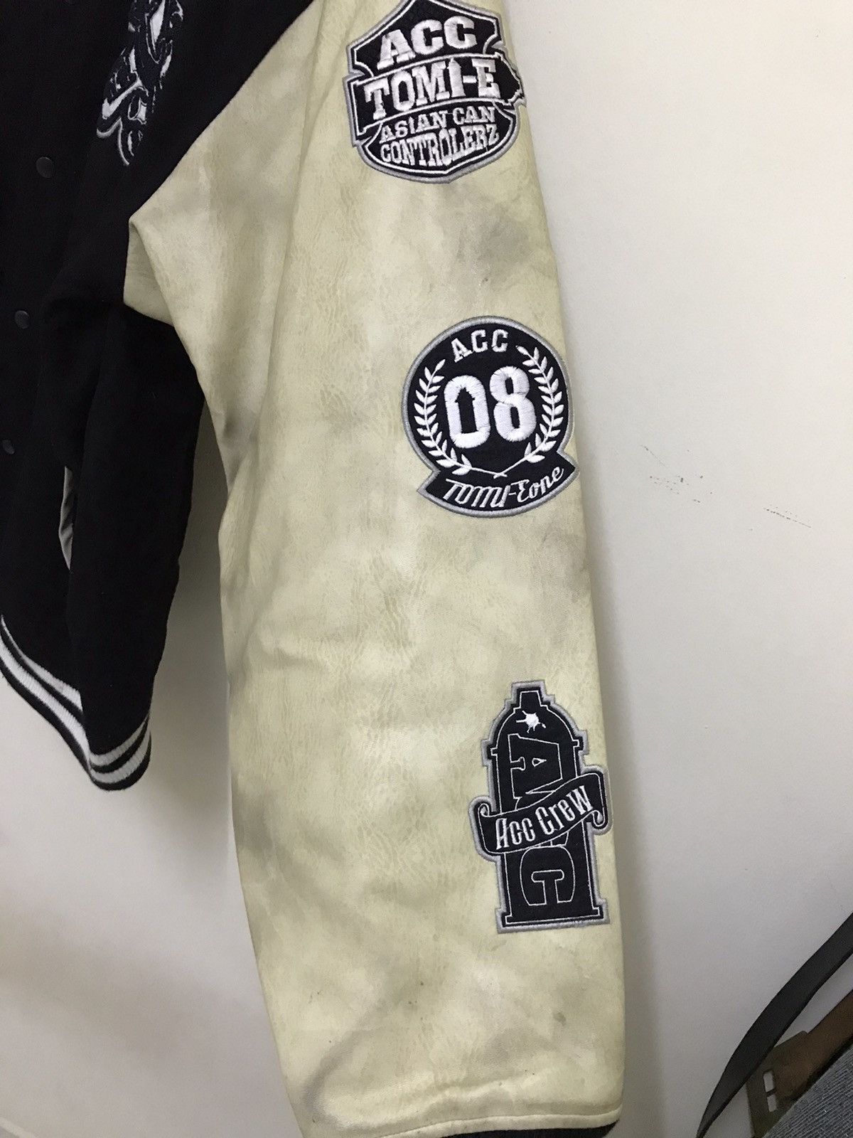 Japanese Brand VINTAGE ACC ASIAN CAN CONTROLLER VARSITY JACKET FULL PATCHES Size US L / EU 52-54 / 3 - 10 Thumbnail