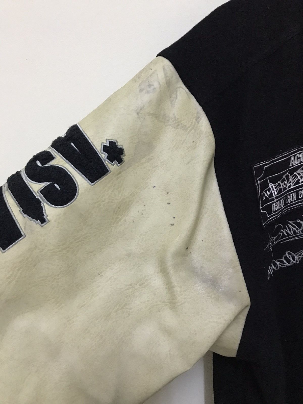 Japanese Brand VINTAGE ACC ASIAN CAN CONTROLLER VARSITY JACKET FULL PATCHES Size US L / EU 52-54 / 3 - 7 Thumbnail