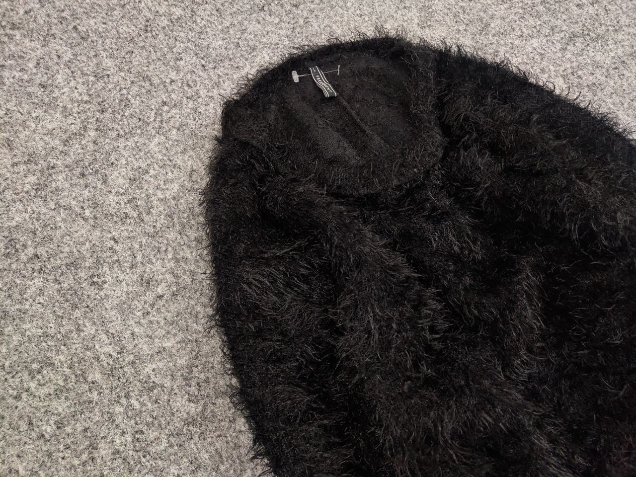 Japanese Brand × Vintage Vintage 90's Japanese Black Mohair Style Fuzzy Sweater Size US S / EU 44-46 / 1 - 7 Thumbnail