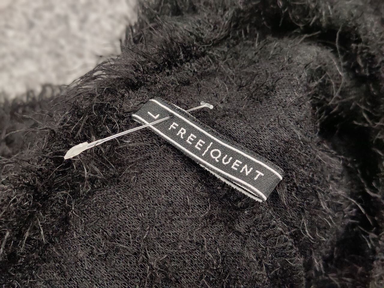 Japanese Brand × Vintage Vintage 90's Japanese Black Mohair Style Fuzzy Sweater Size US S / EU 44-46 / 1 - 19 Thumbnail