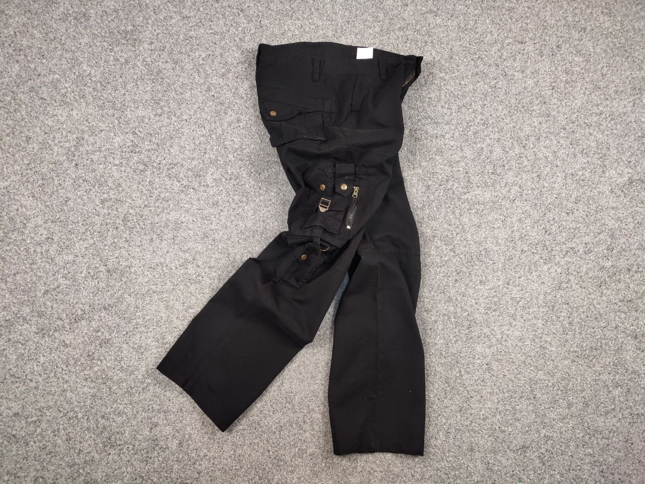Japanese Brand Vintage 90's Cargo Pants Travis Scott Japan Zip Pocket Size US 34 / EU 50 - 15 Thumbnail