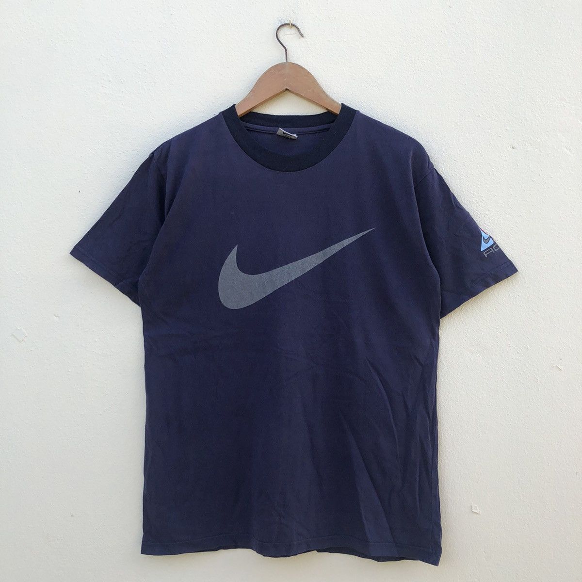 Vintage NIKE ACG BIG SWOOSH T-shirt