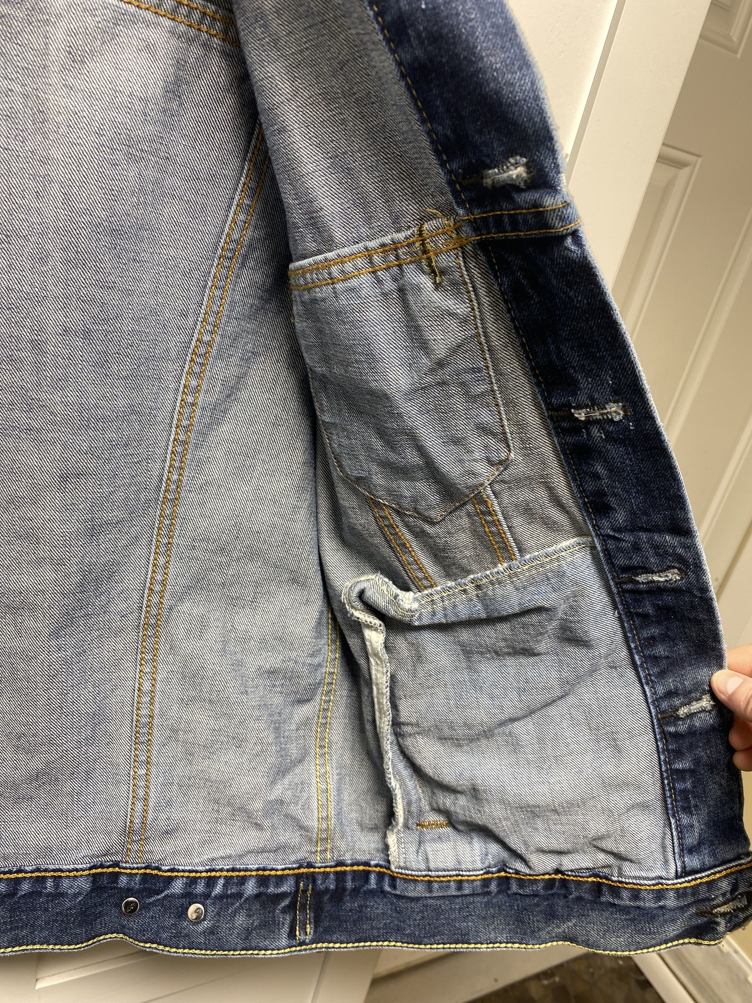 Levi's Levi's Trucker size 36 Size US S / EU 44-46 / 1 - 8 Thumbnail