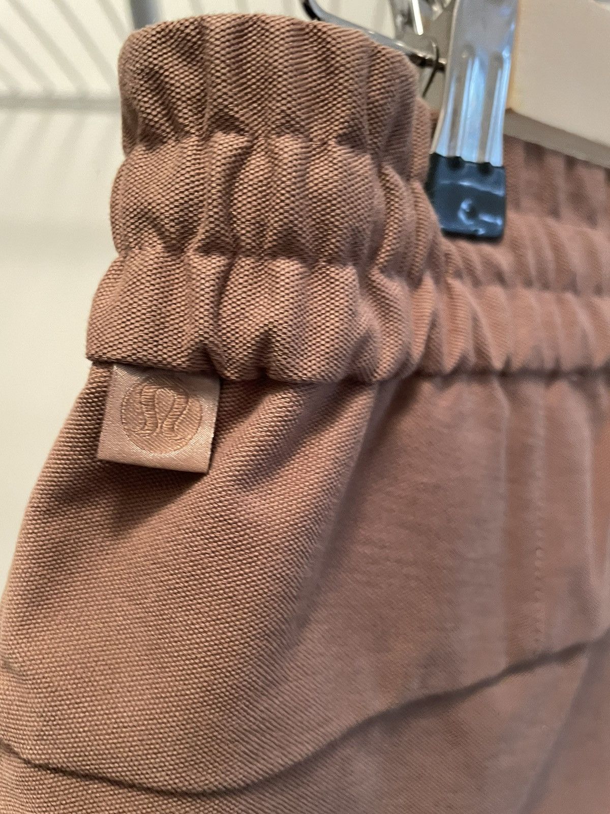 Lululemon Lululemon Bowline Pants Size Small clay/coral color Size US 30 / EU 46 - 5 Thumbnail