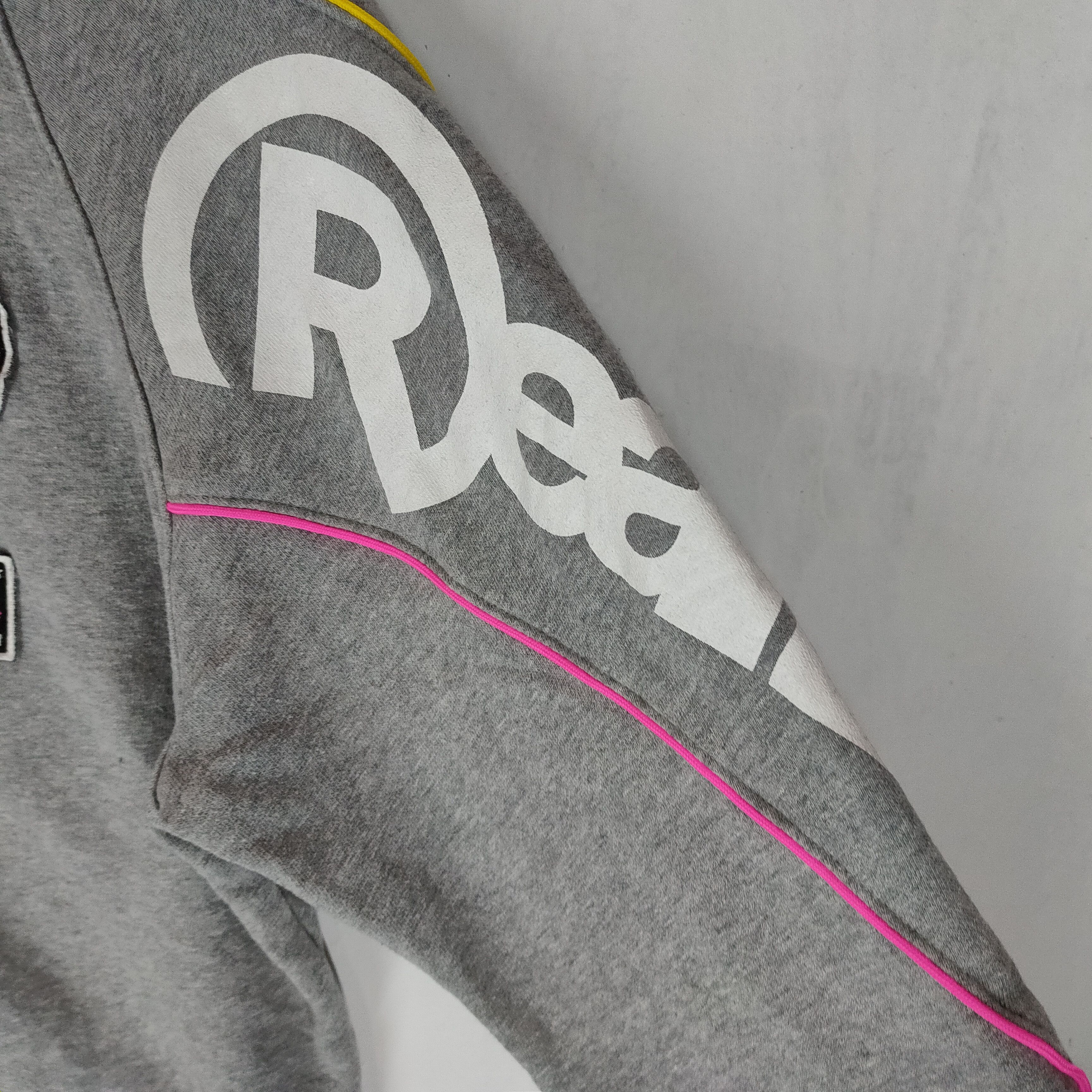 Other REALBVOICE PATCHES Big Spellout Printed on Sleeve Sweater Size US L / EU 52-54 / 3 - 4 Thumbnail