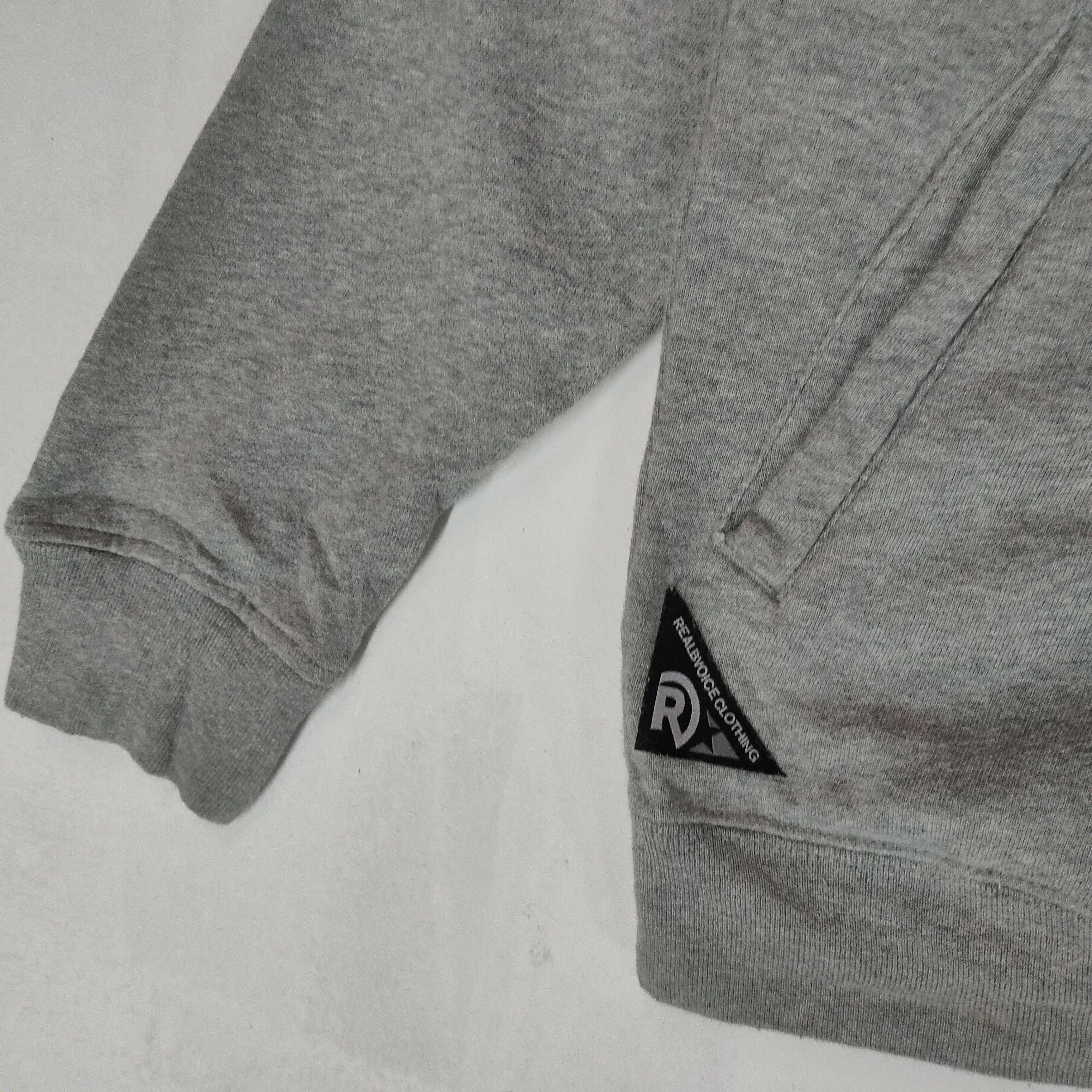 Other REALBVOICE PATCHES Big Spellout Printed on Sleeve Sweater Size US L / EU 52-54 / 3 - 3 Thumbnail