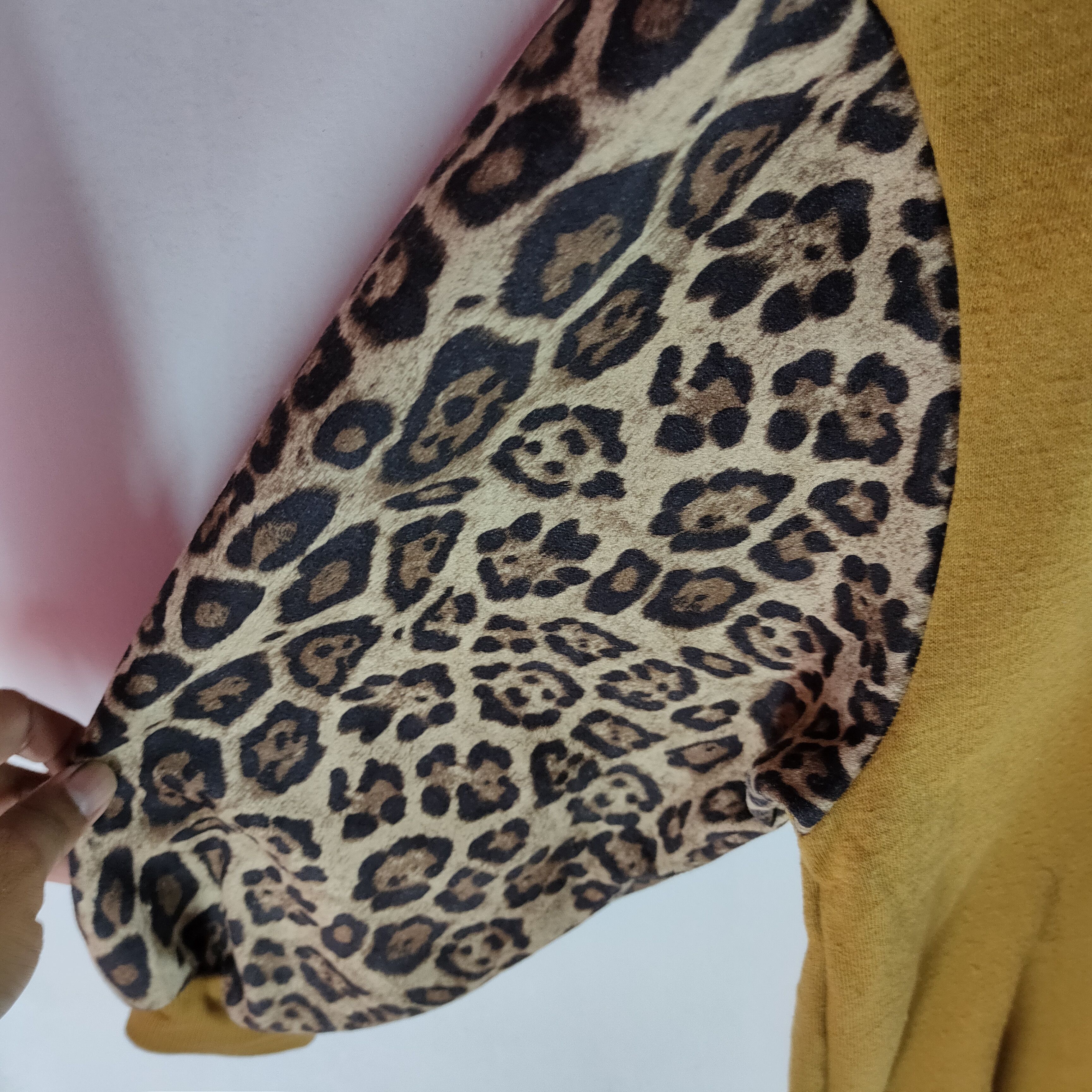Other ANAP MUGGY Spellout Leopard Sleeve Pattern Sweatshirt Size US M / EU 48-50 / 2 - 4 Thumbnail
