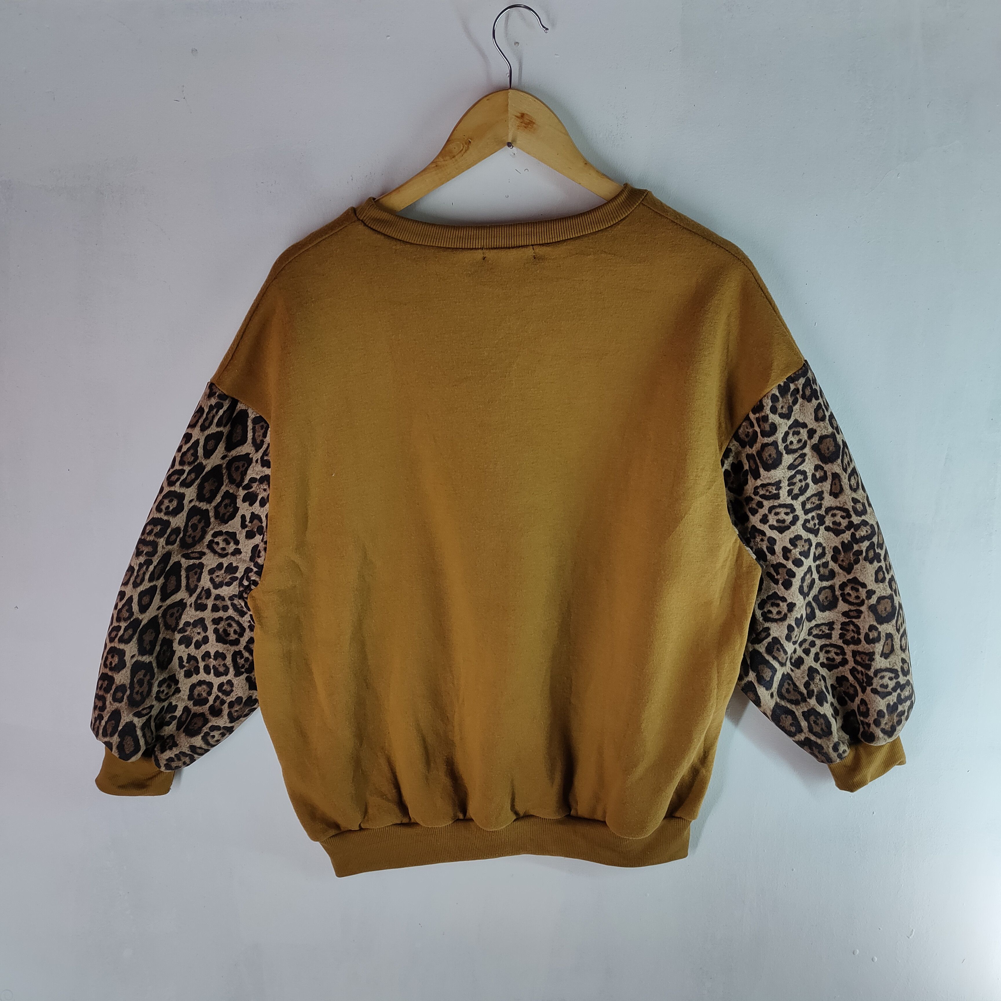 Other ANAP MUGGY Spellout Leopard Sleeve Pattern Sweatshirt Size US M / EU 48-50 / 2 - 6 Thumbnail